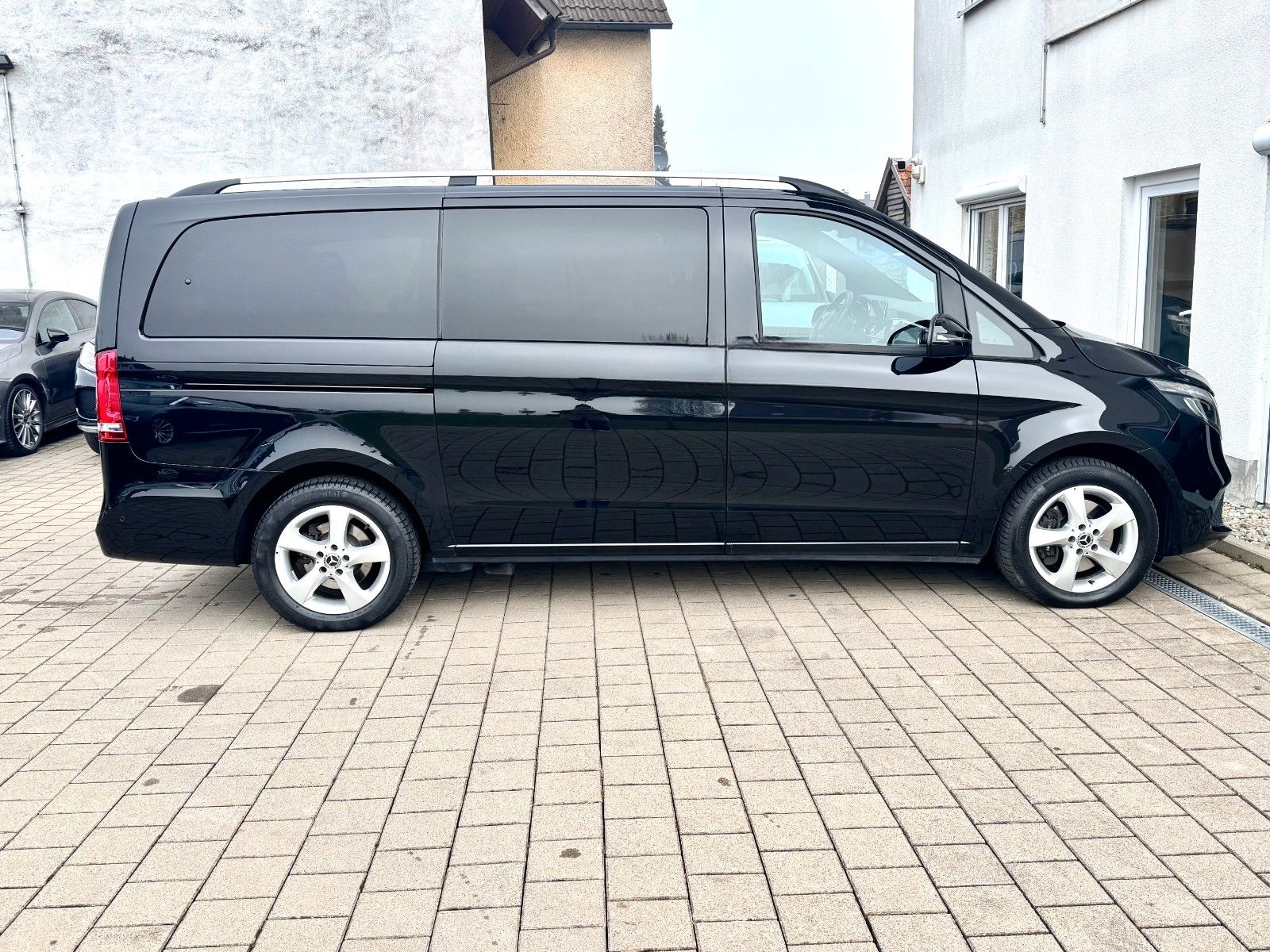 Mercedes-Benz V 250 lang*4M*7-SITZER*TEMP*NAVI*LED*KAMERA*PDC* foto 4