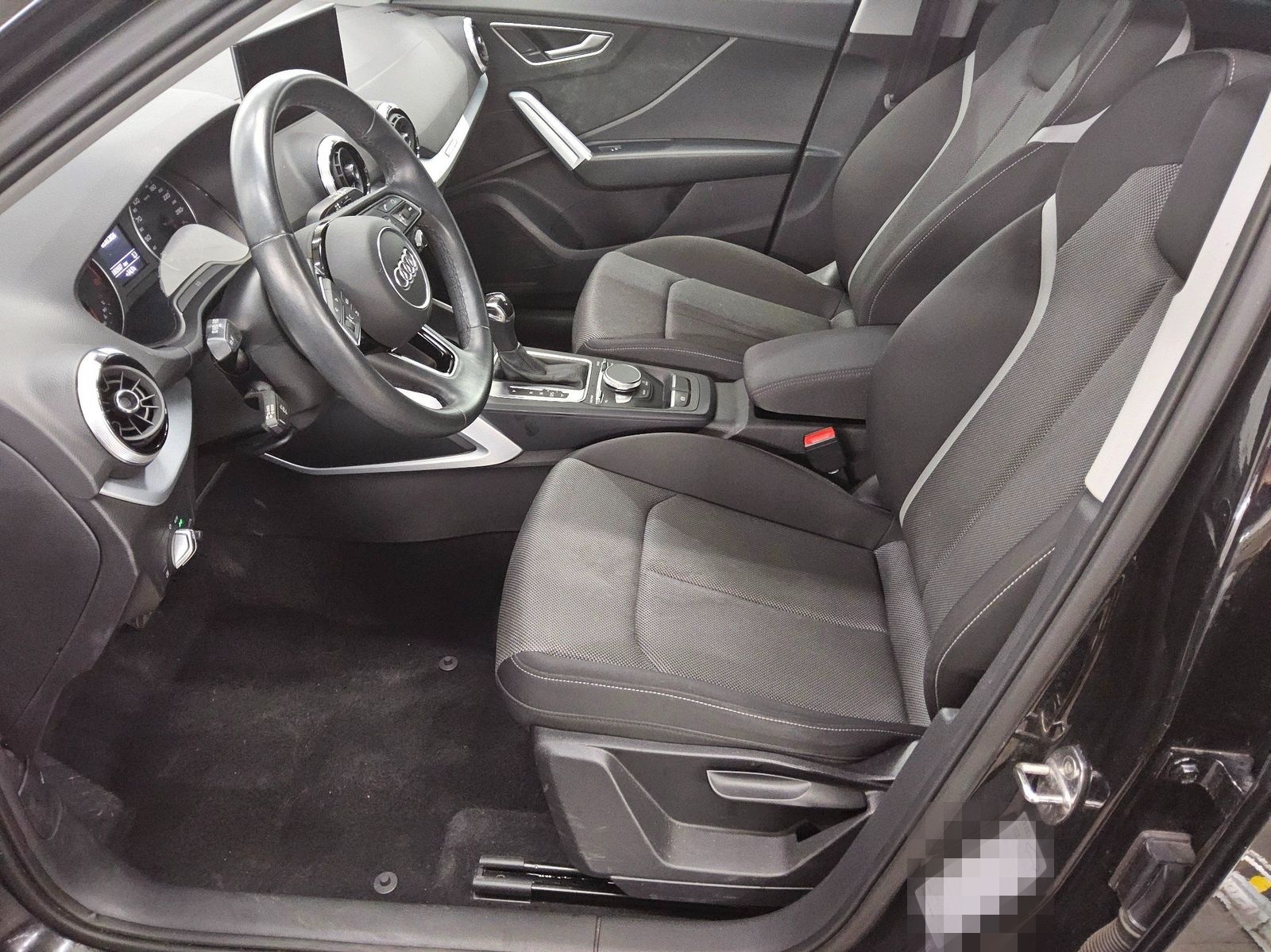 Audi Q2 35 TDI S-Line Navi LED Shz PDC foto 8