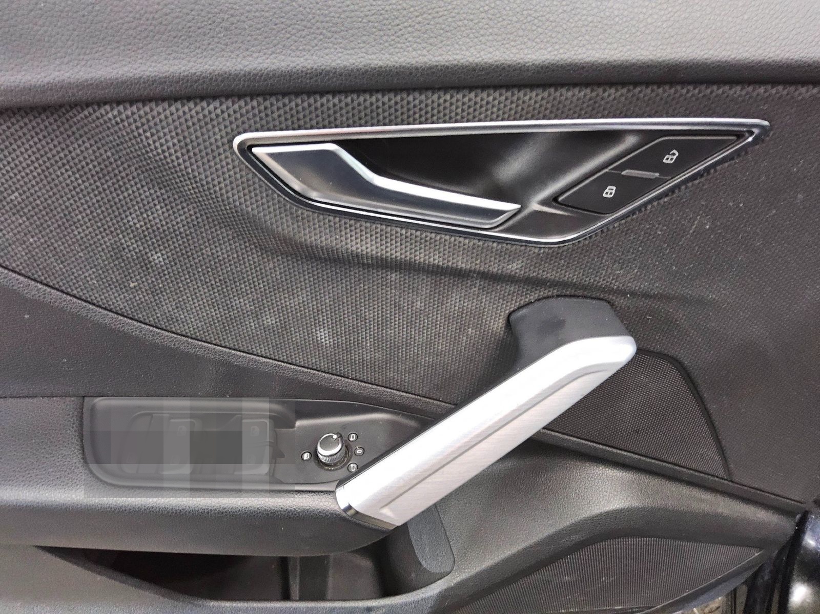 Audi Q2 35 TDI S-Line Navi LED Shz PDC foto 9