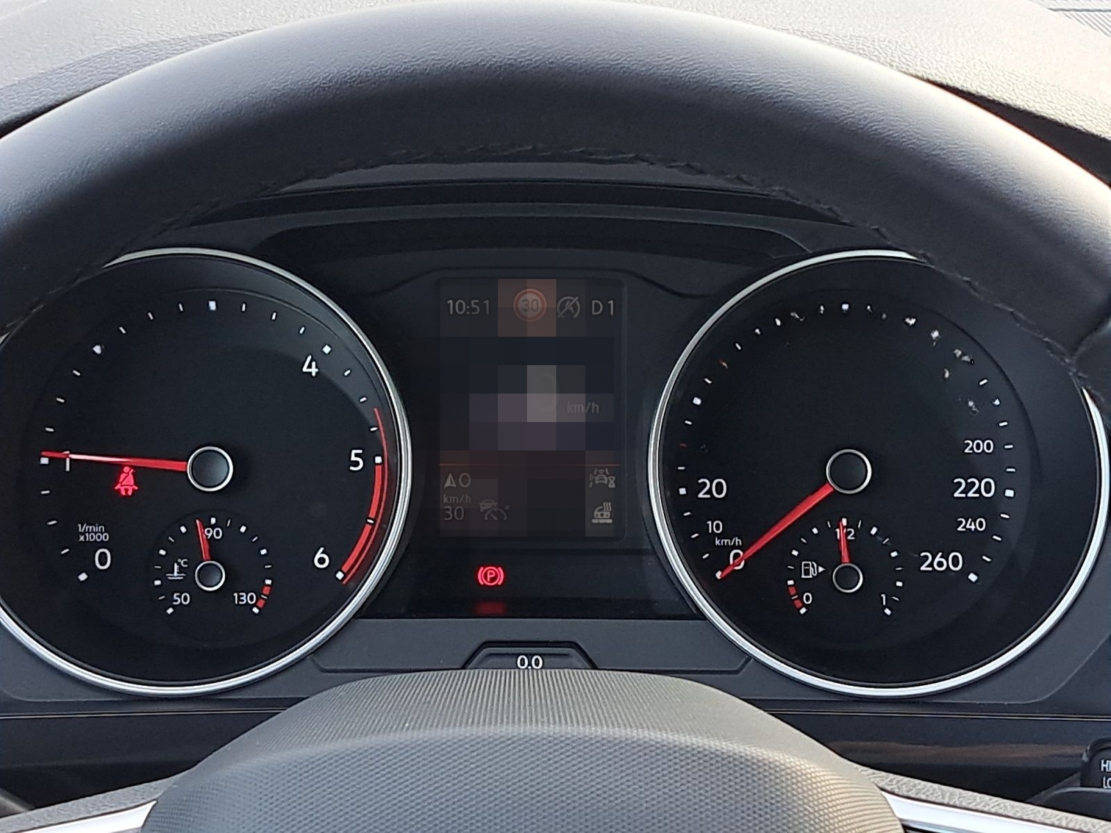 Volkswagen Tiguan Life 2.0 TDI DSG 3,99% NAV APP KAM LED AC foto 18