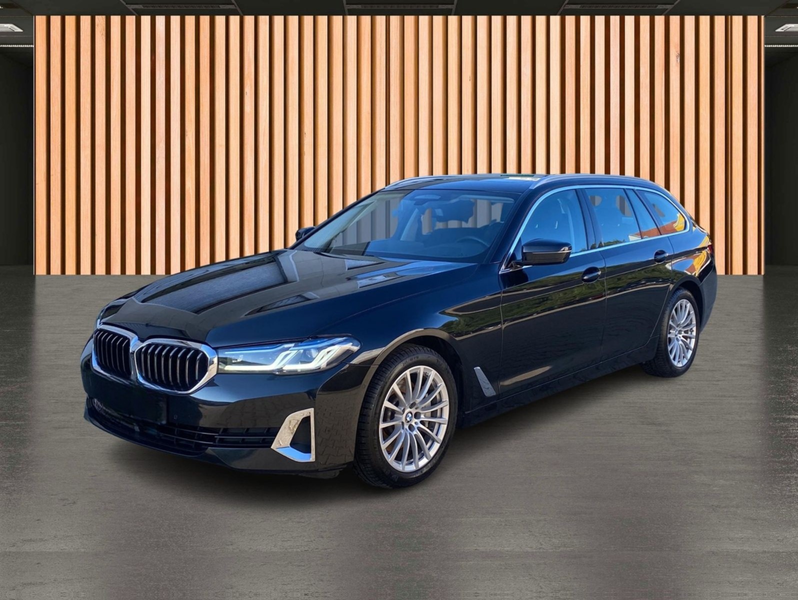 BMW 530 i xDrive Luxury Line*KeyGo*AHK* foto 2