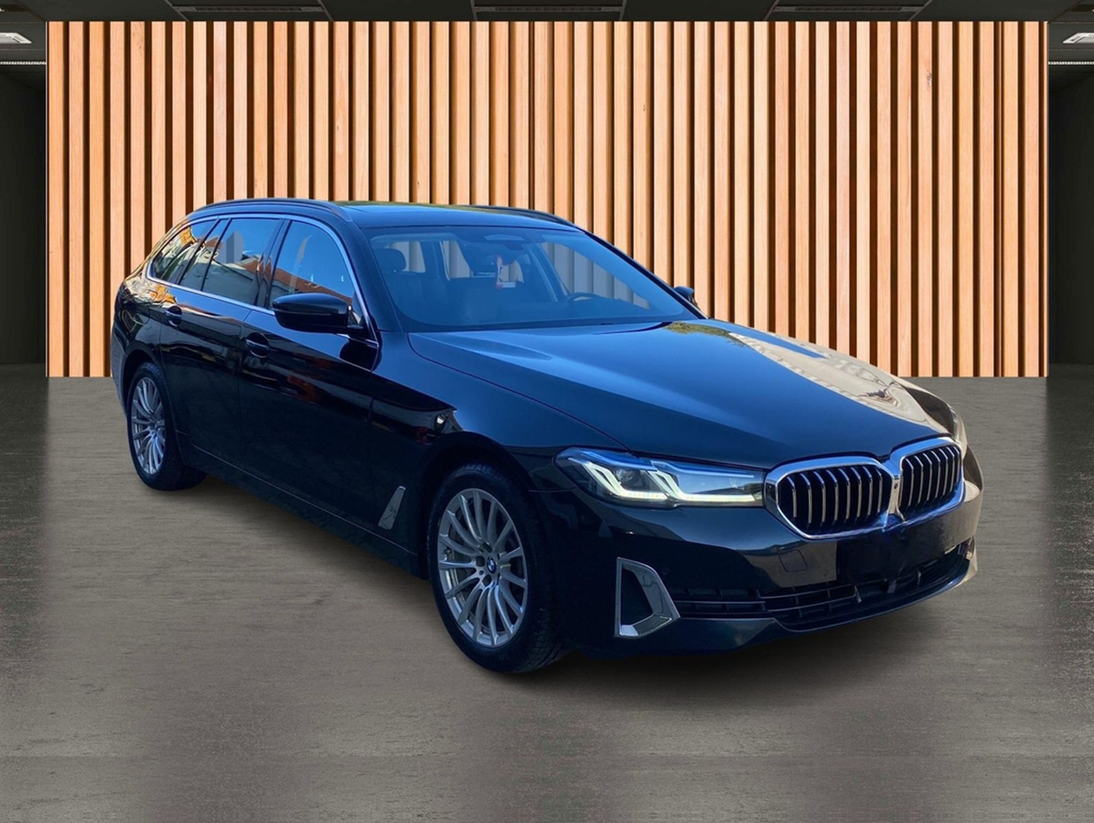BMW 530 i xDrive Luxury Line*KeyGo*AHK* foto 4