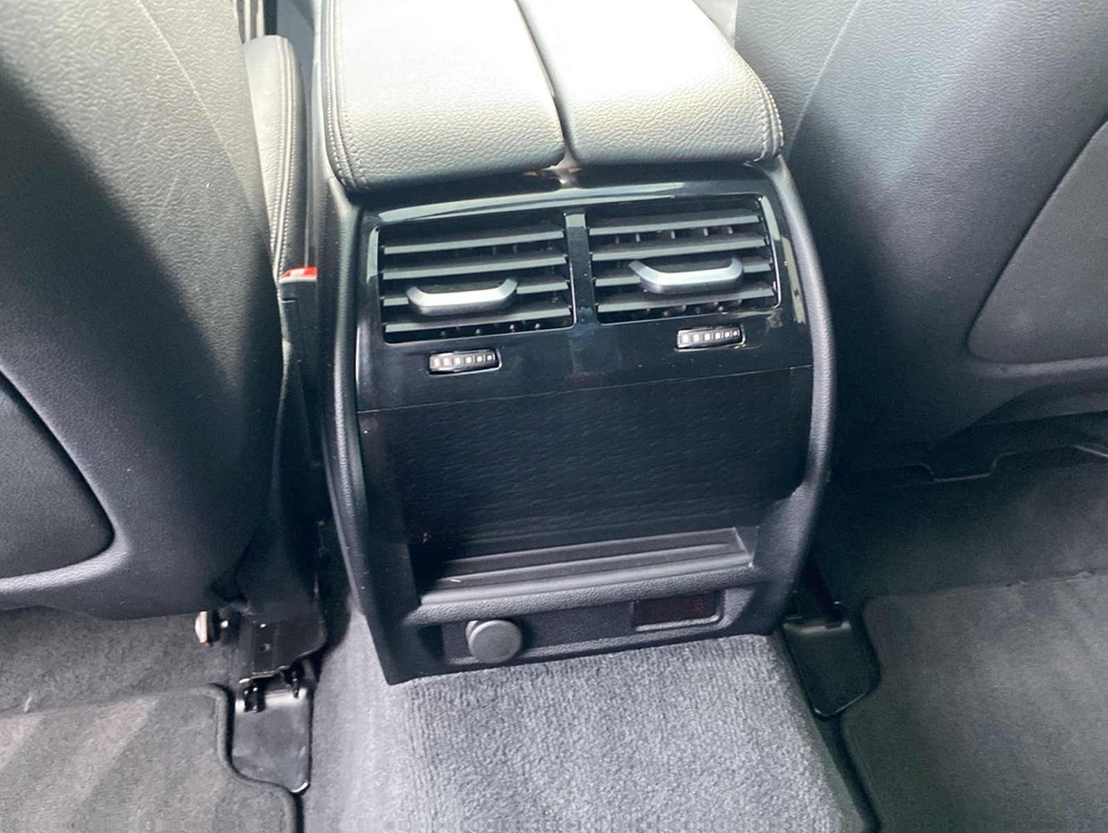 BMW 530 iA M Spor*Pano*HeadUp*Laser*Hifi* foto 10