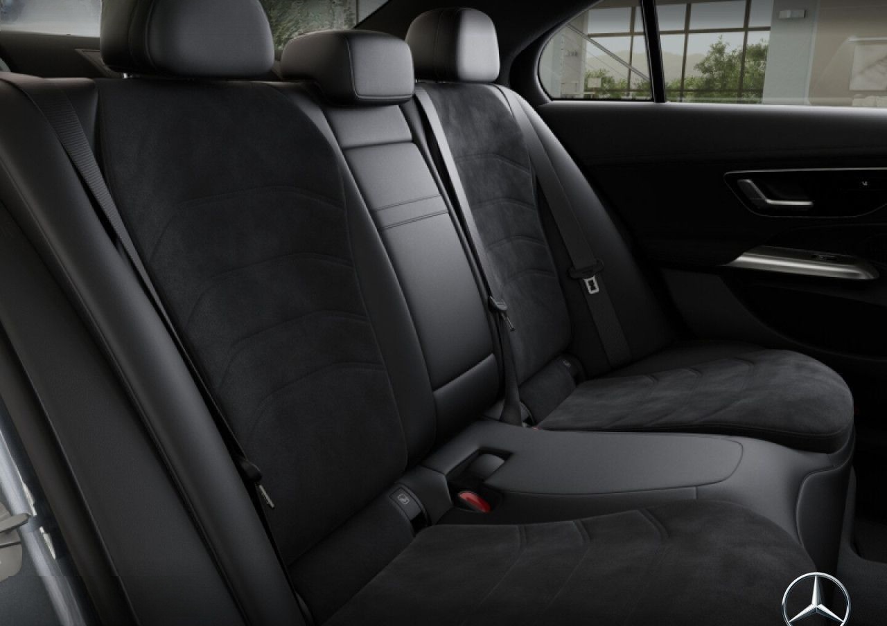 Mercedes-Benz E 400 e 4M Hybrid AMG Fahrass WideScreen 360° foto 12