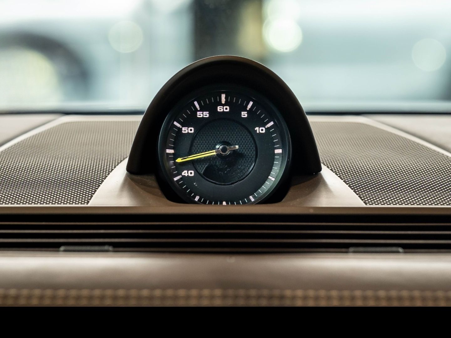 Porsche Panamera 4S E-Hybrid HA-Lenkung Sitzlüftung Spor foto 24