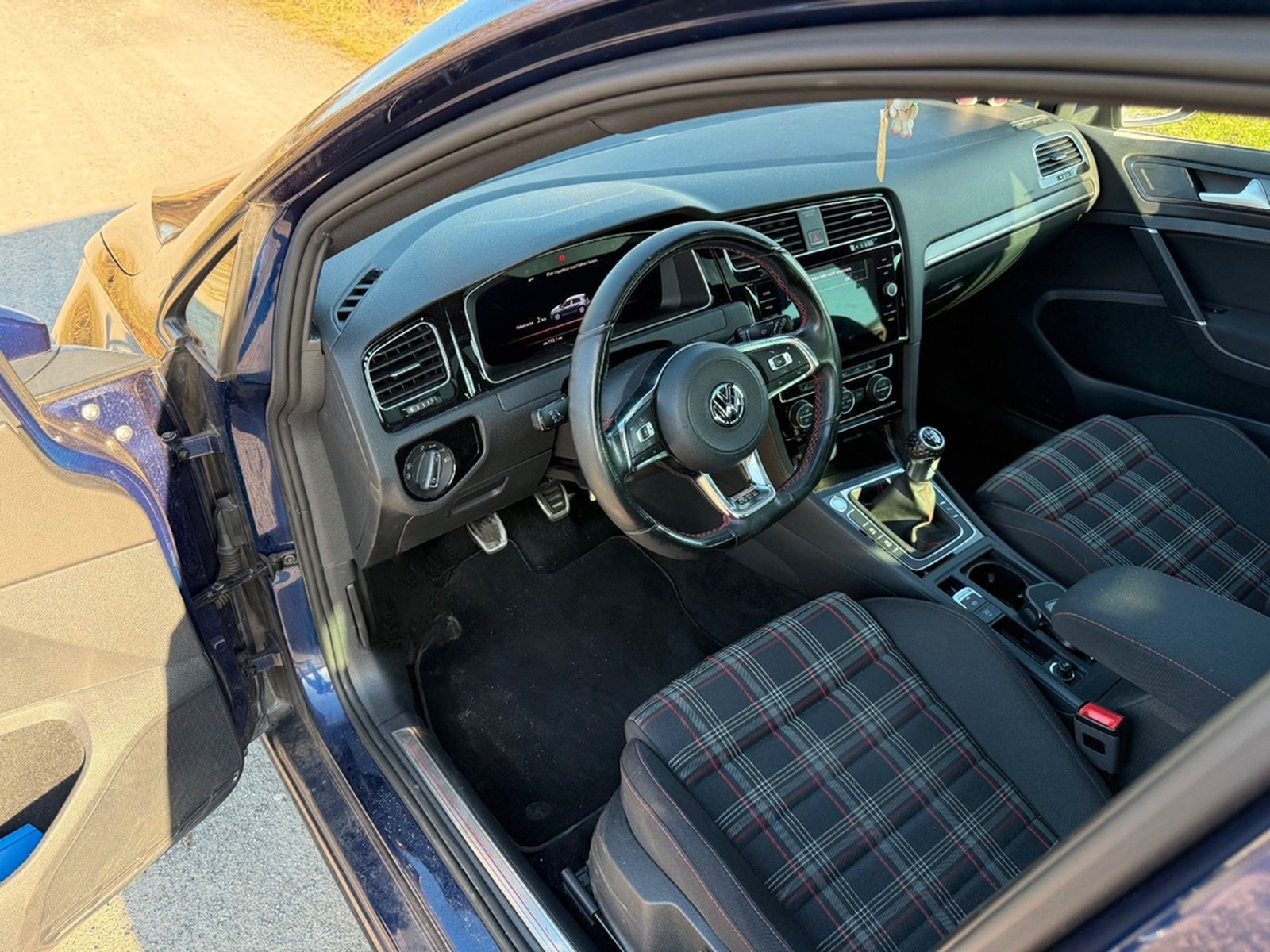 Volkswagen Golf 2.0 TSI BMT GTI Performance GTI Performance foto 6