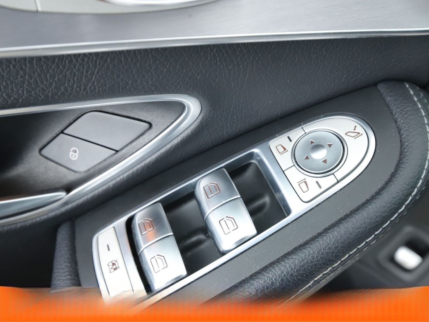 Mercedes-Benz C 180 CGI T AMG Line Aut.*LED*NAVI*TEMPO*CAM*PDC foto 24