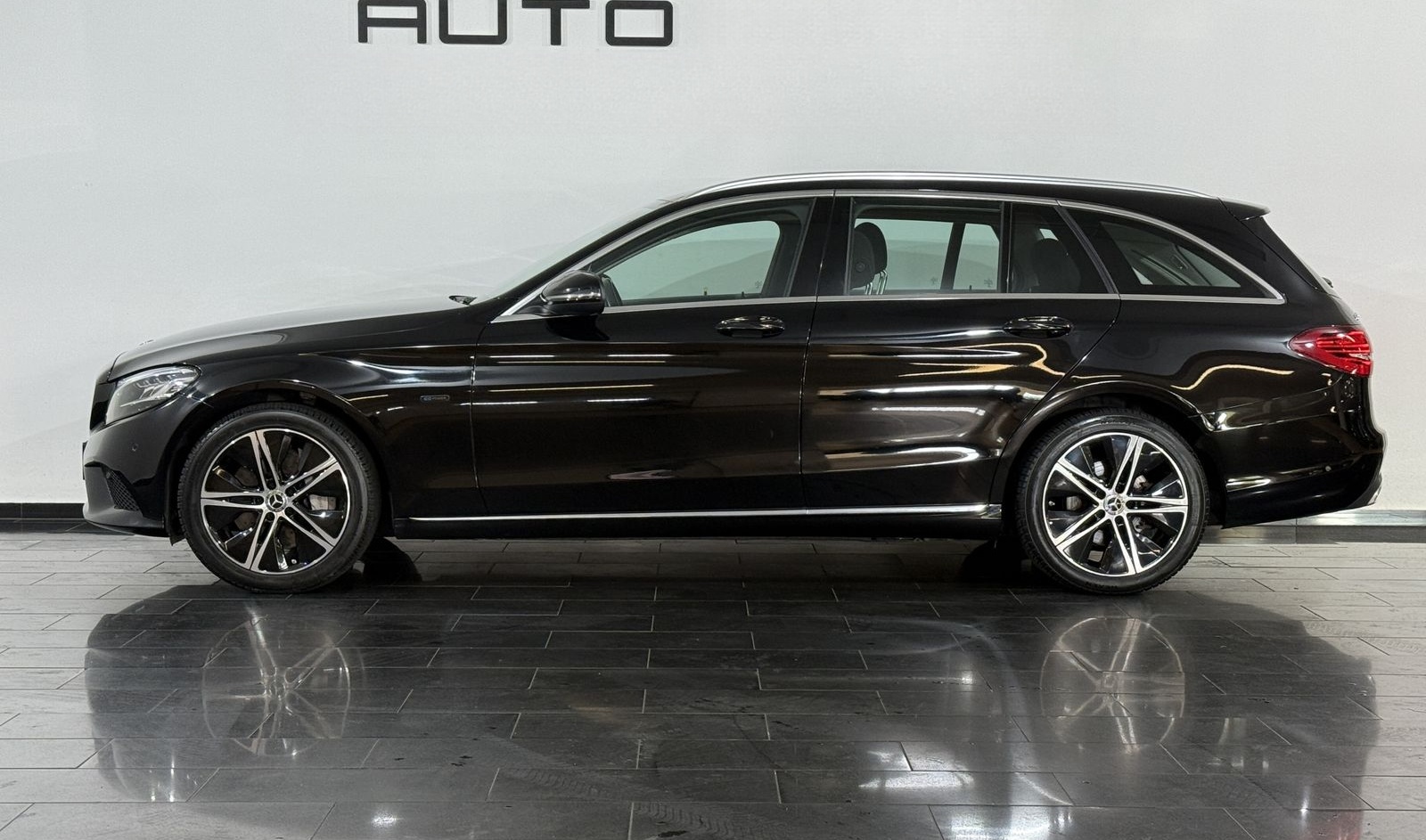 Mercedes-Benz C 300 T de 9G *AHK*Business-Plus*DAB*MWST* foto 8