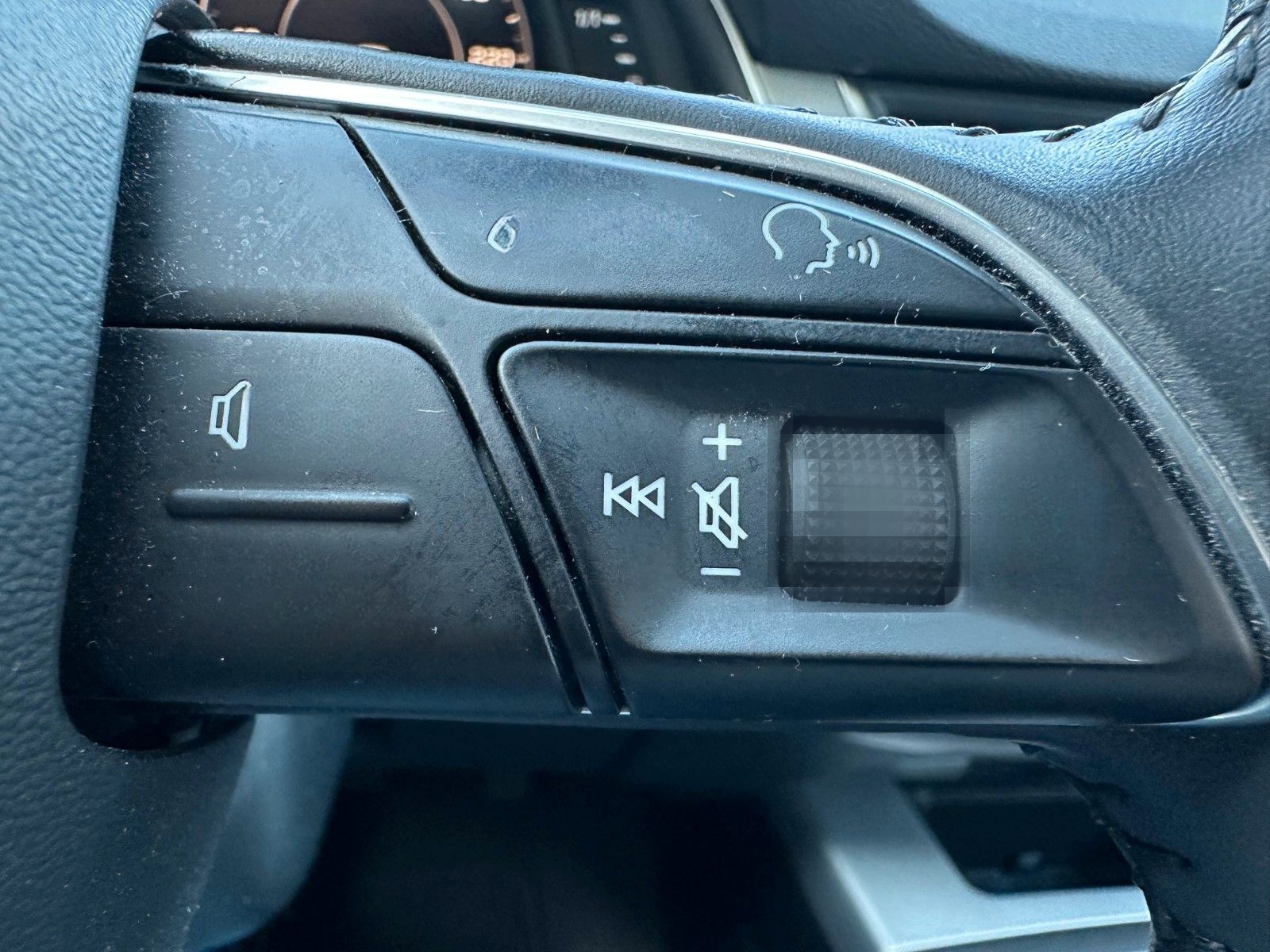 Audi Q7 3.0 S-Line ,Pano,AHK,Martix,Bose,Standheiz foto 24