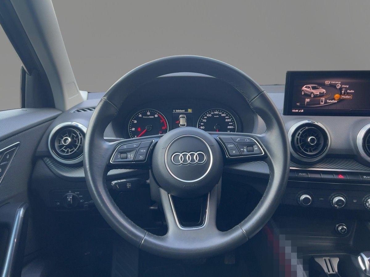 Audi Q2 35 TFSI advanced S tronic Navi Sonos PDC foto 11