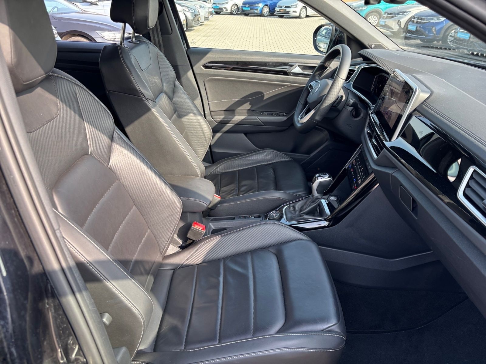 Volkswagen T-Roc 2,0TSI DSG R-Line 4M Navi LED AHK Kamera foto 13