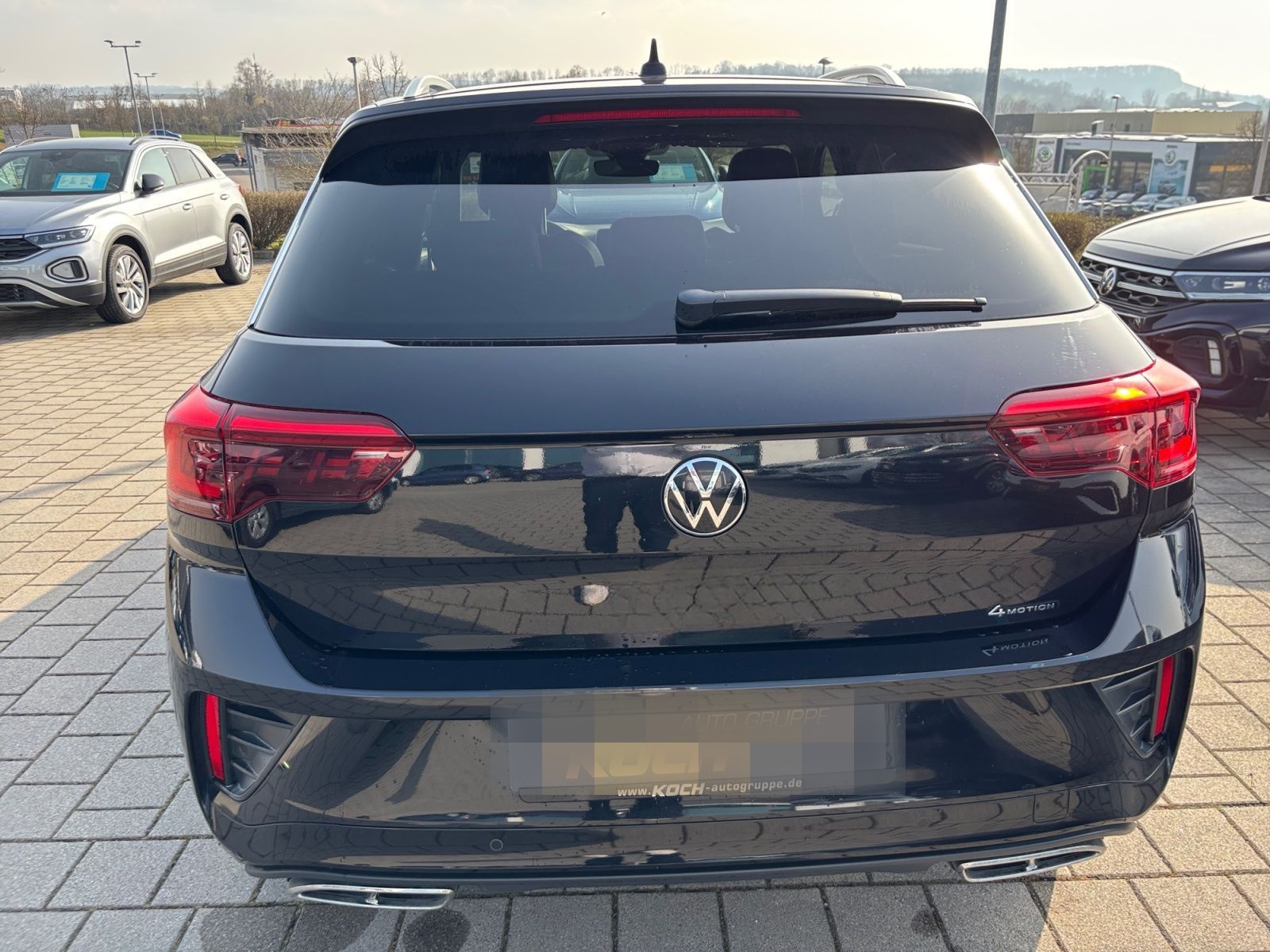 Volkswagen T-Roc 2,0TSI DSG R-Line 4M Navi LED AHK Kamera foto 16