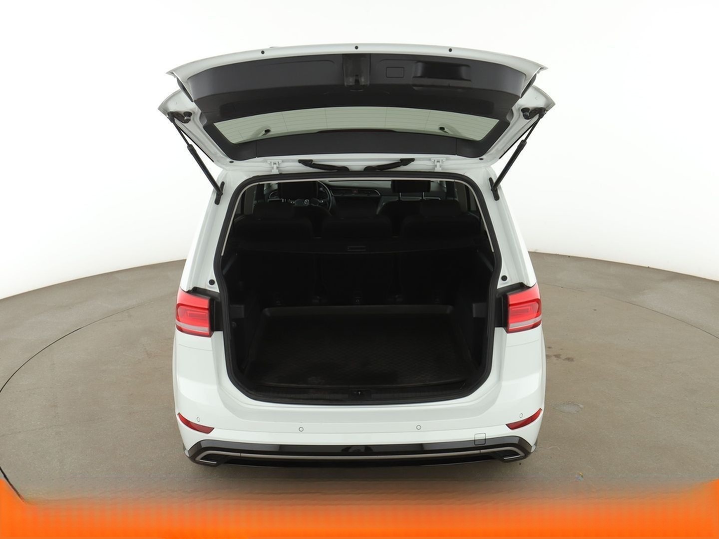 Volkswagen Touran 1.5 TSI ACT Comfortline BMT *NAVI*ACC*PDC foto 17