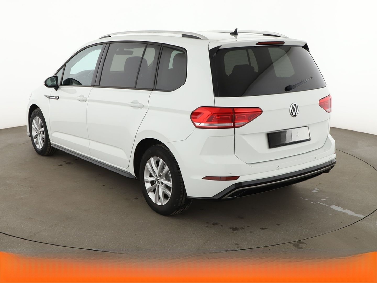 Volkswagen Touran 1.5 TSI ACT Comfortline BMT *NAVI*ACC*PDC foto 4