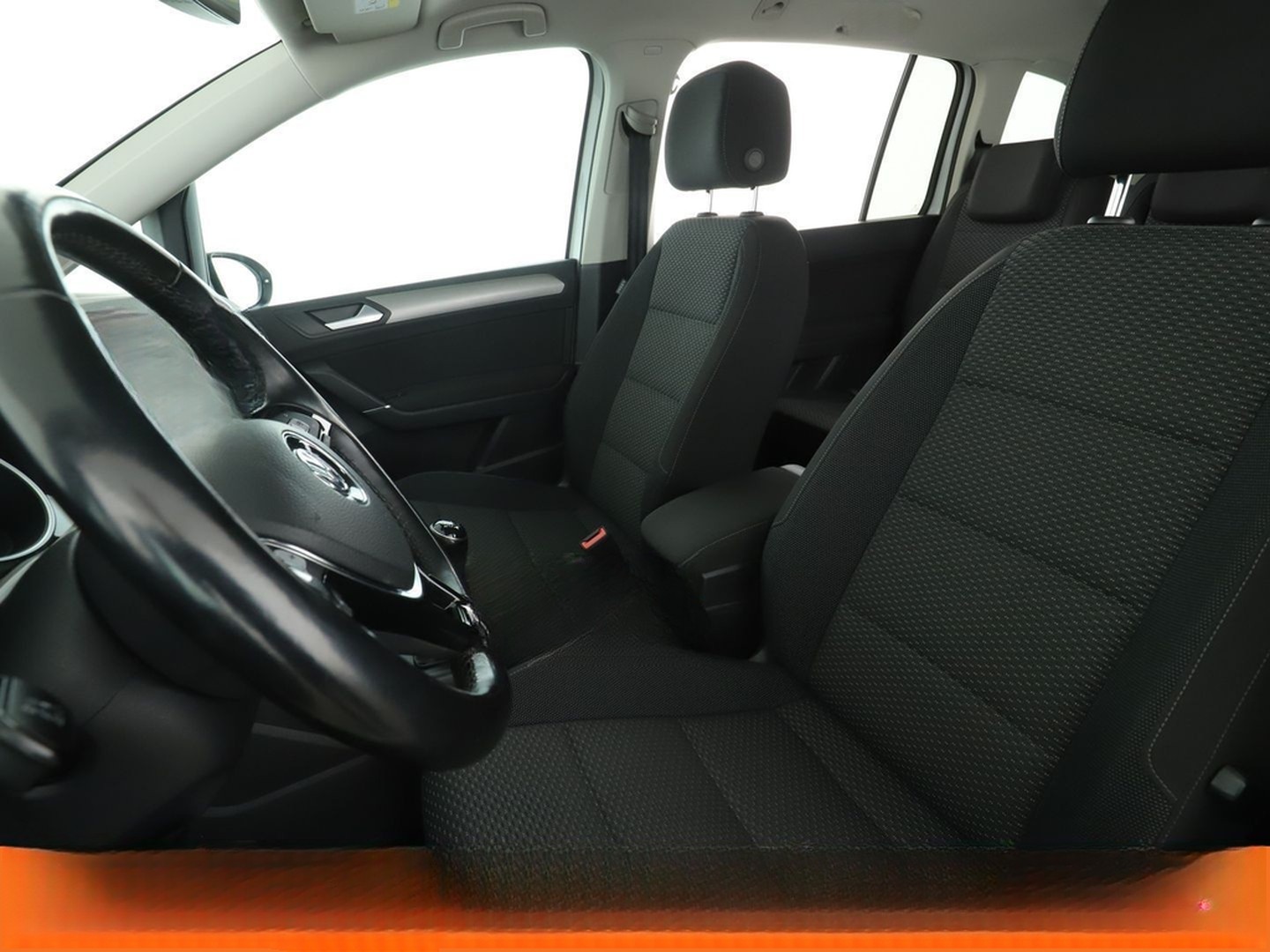 Volkswagen Touran 1.5 TSI ACT Comfortline BMT *NAVI*ACC*PDC foto 10
