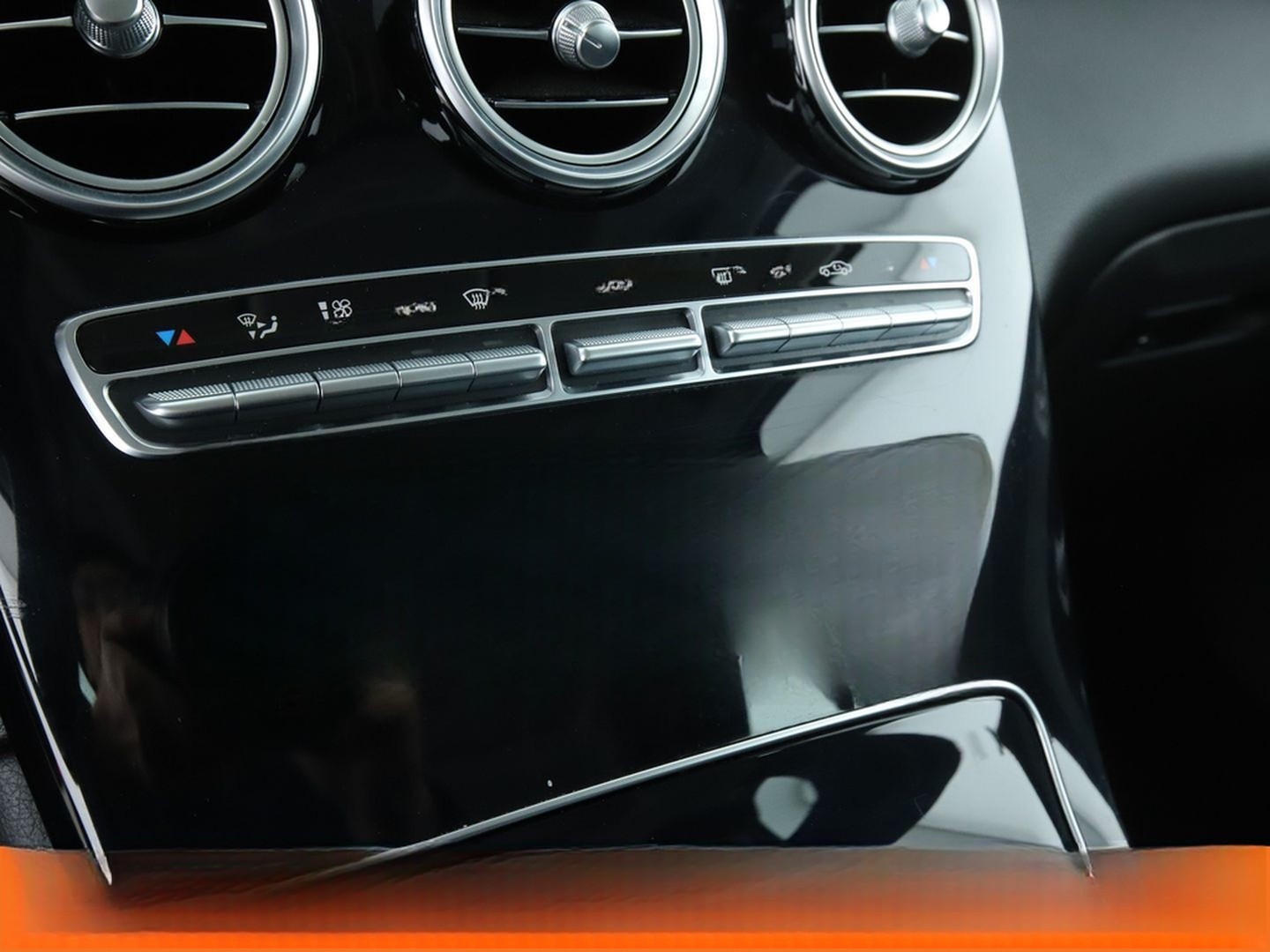 Mercedes-Benz GLC-Klasse GLC 250 4Matic AMG Line Aut.*NAVI*HUD foto 22