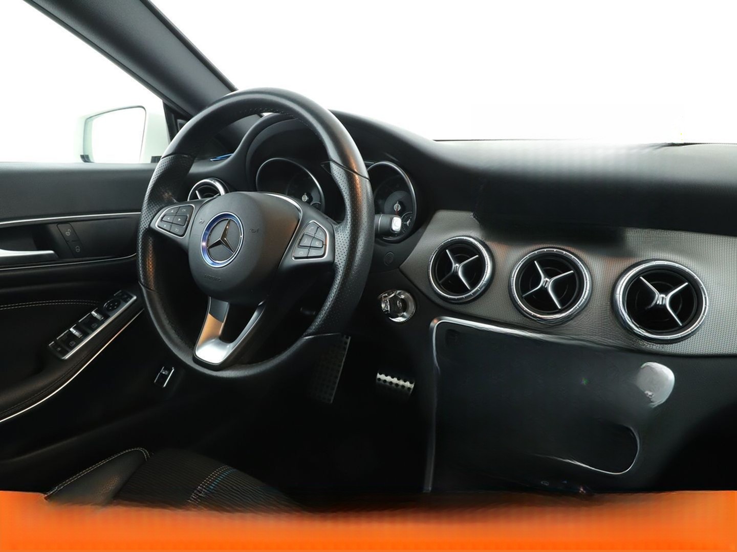 Mercedes-Benz CLA-Klasse CLA 200 Score Urban Aut.*NAVI*TEMPO* foto 13