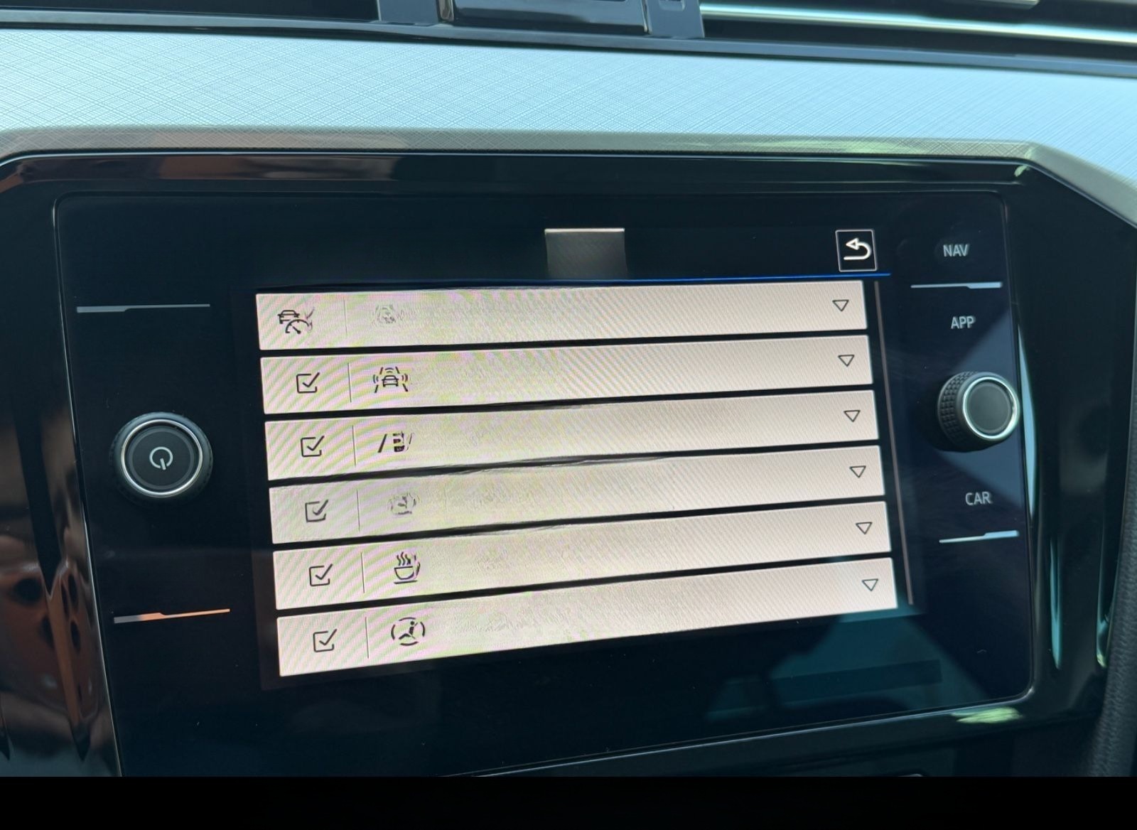 Volkswagen Passat Variant / KAMERA / Harman Kardon / ACC / foto 20
