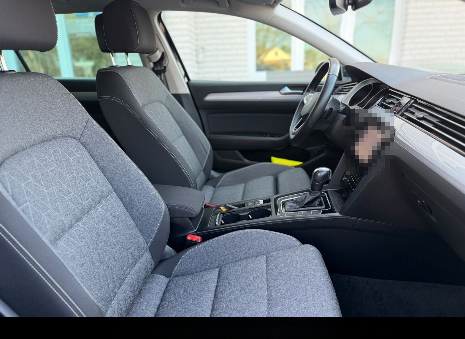 Volkswagen Passat Variant / KAMERA / Harman Kardon / ACC / foto 24