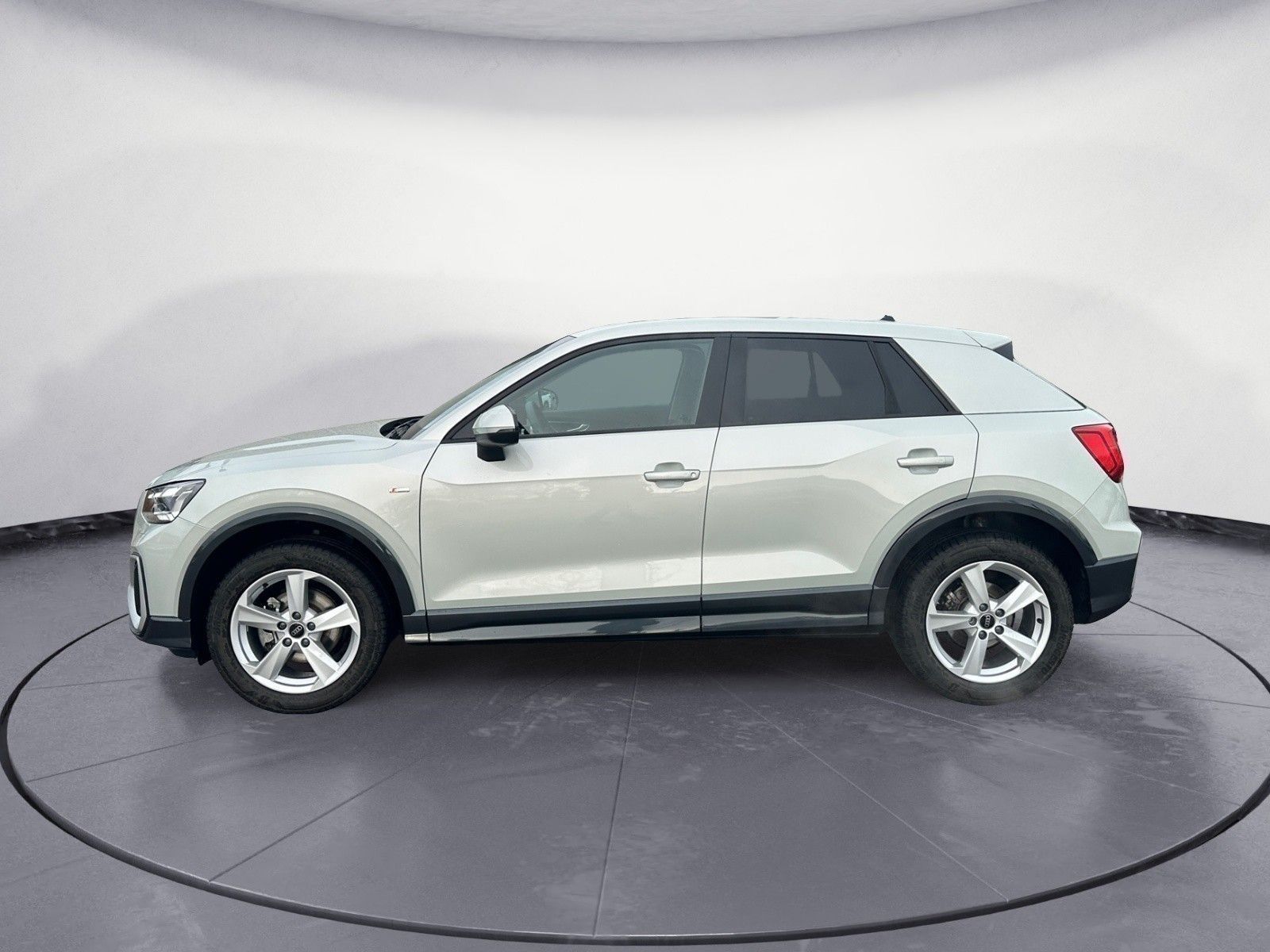 Audi Q2 *KEYLESS*LED*NAVI*RATE 237,--* foto 3