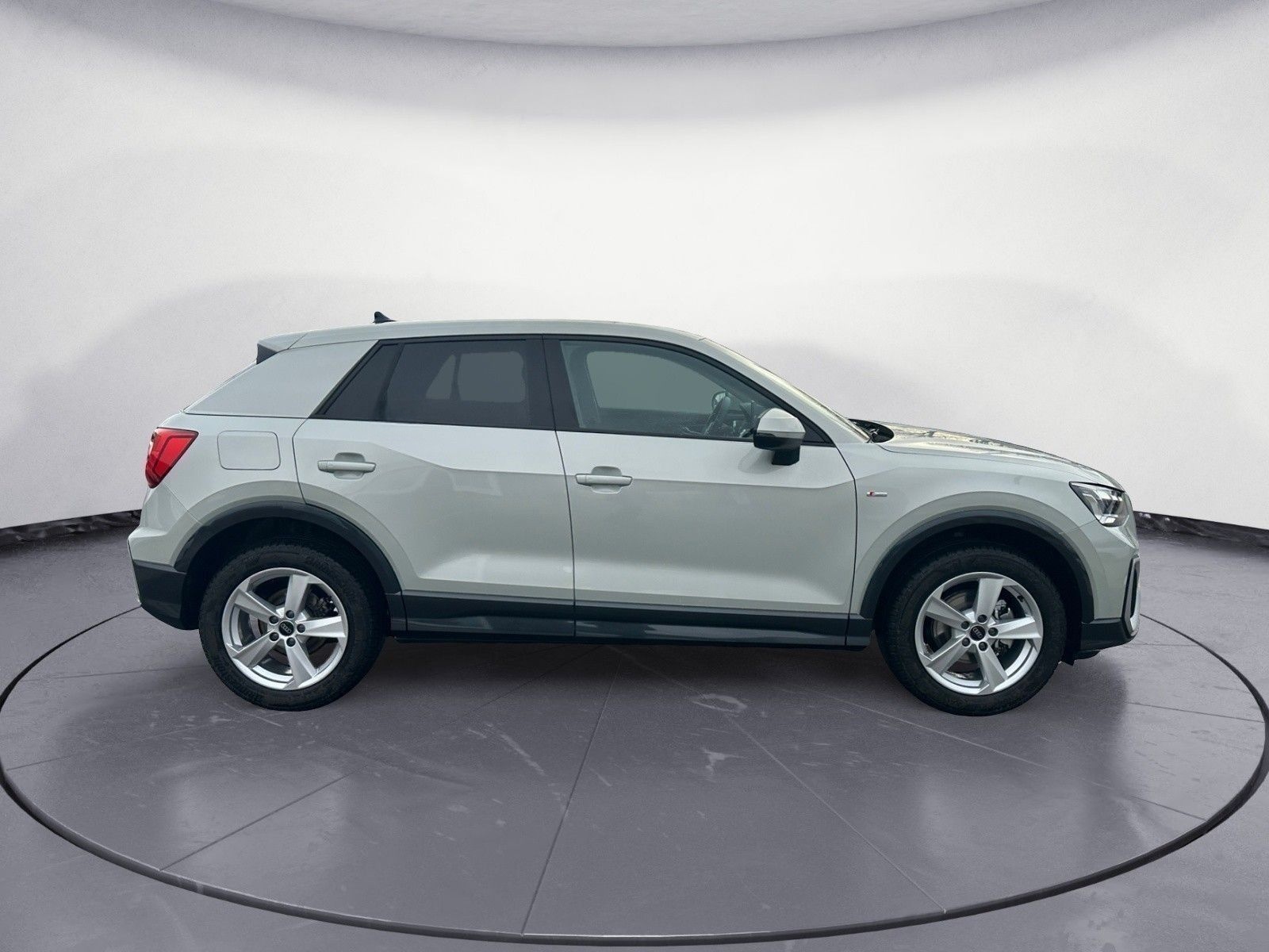Audi Q2 *KEYLESS*LED*NAVI*RATE 237,--* foto 6
