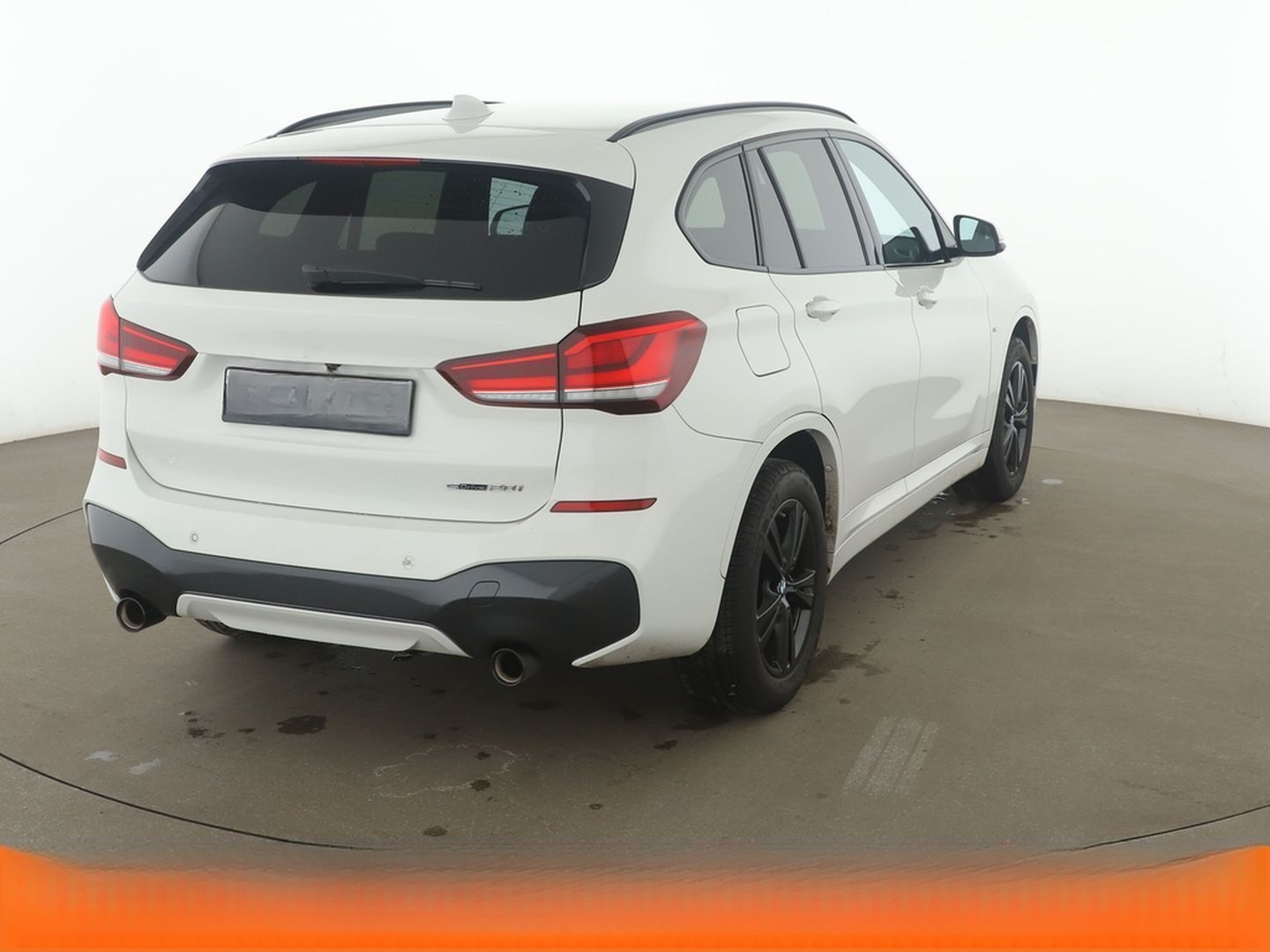 BMW X1 sDrive 20i M Sport Aut.*NAVI*LED*TEMPO*CAM* foto 6