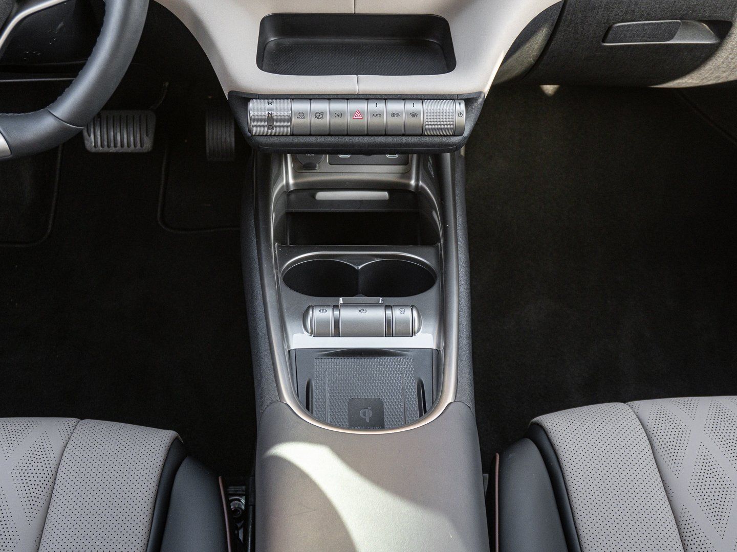 BYD Dolphin Design Panoramadach*Navigation foto 14