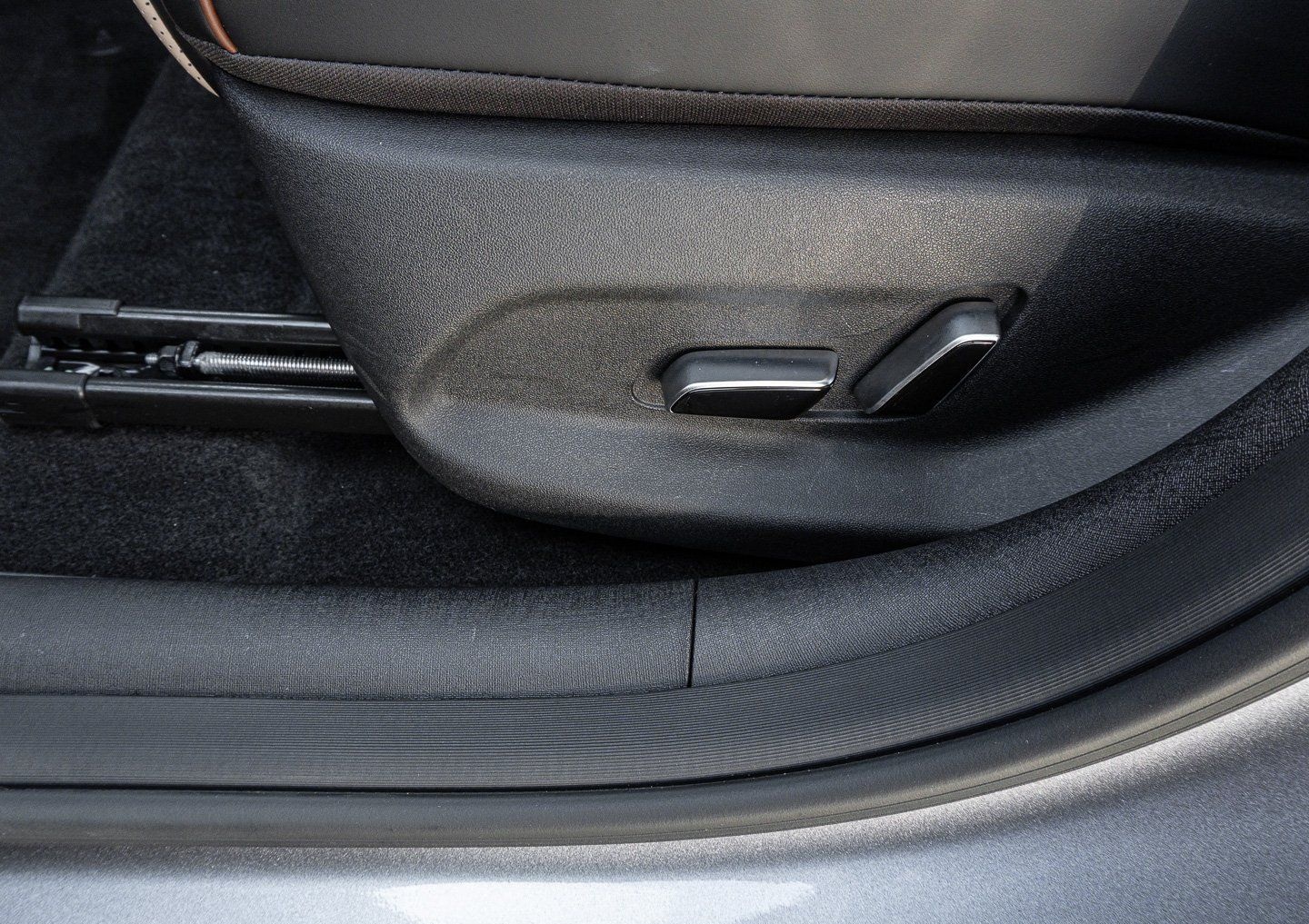 BYD Dolphin Design Panoramadach*Navigation foto 15