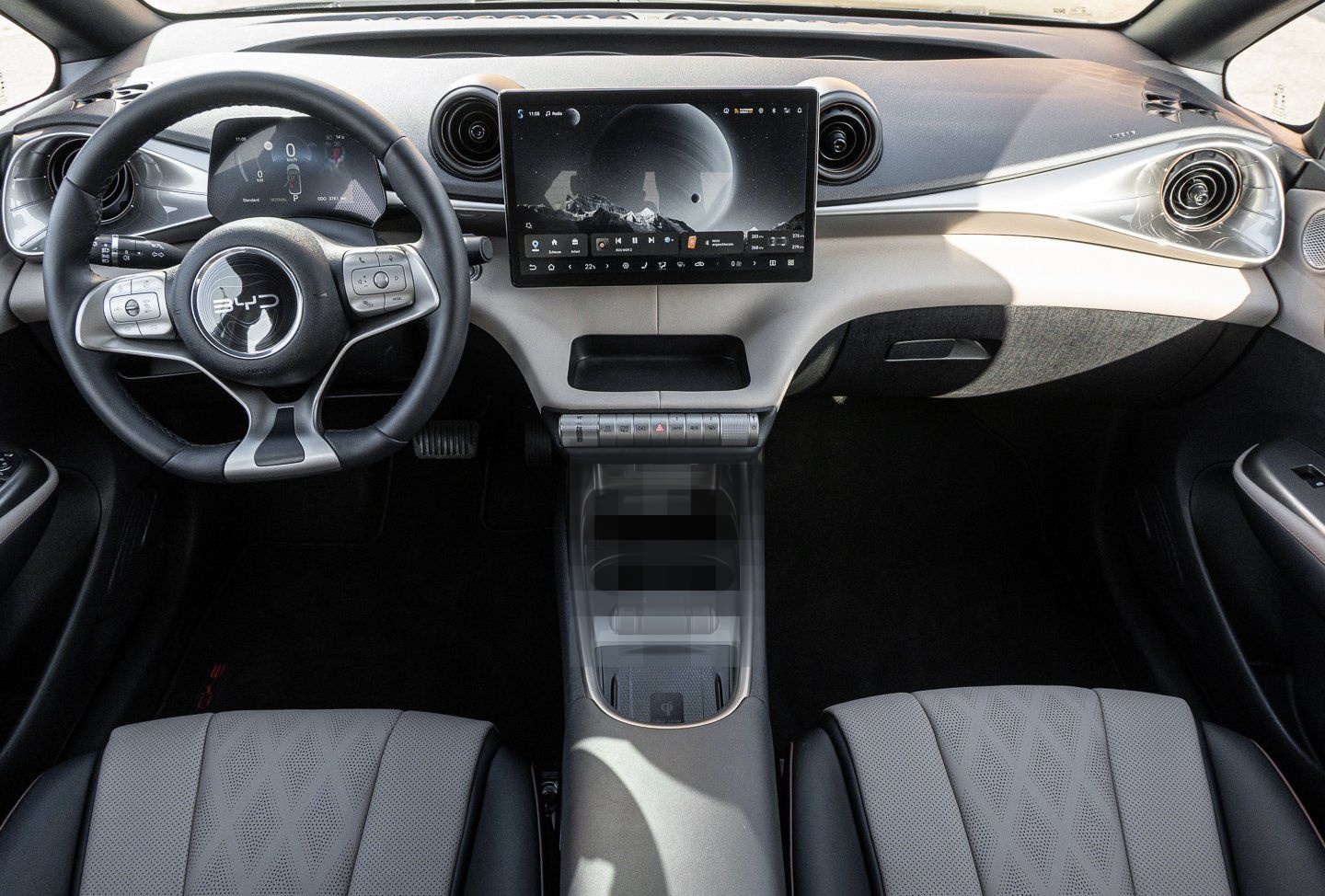 BYD Dolphin Design Panoramadach*Navigation foto 10