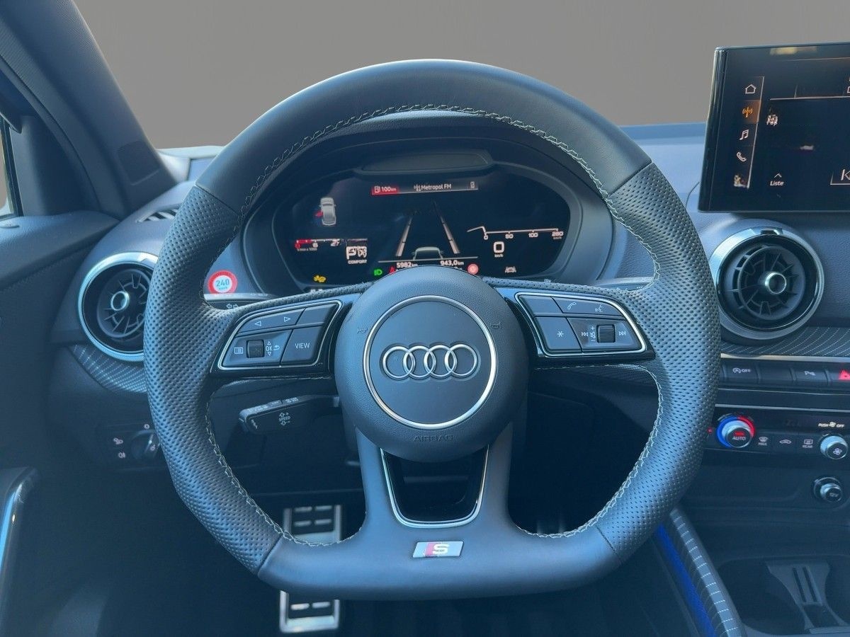 Audi Q2 35 TFSI S tronic 2xS line Matrix Kamera Sound foto 11