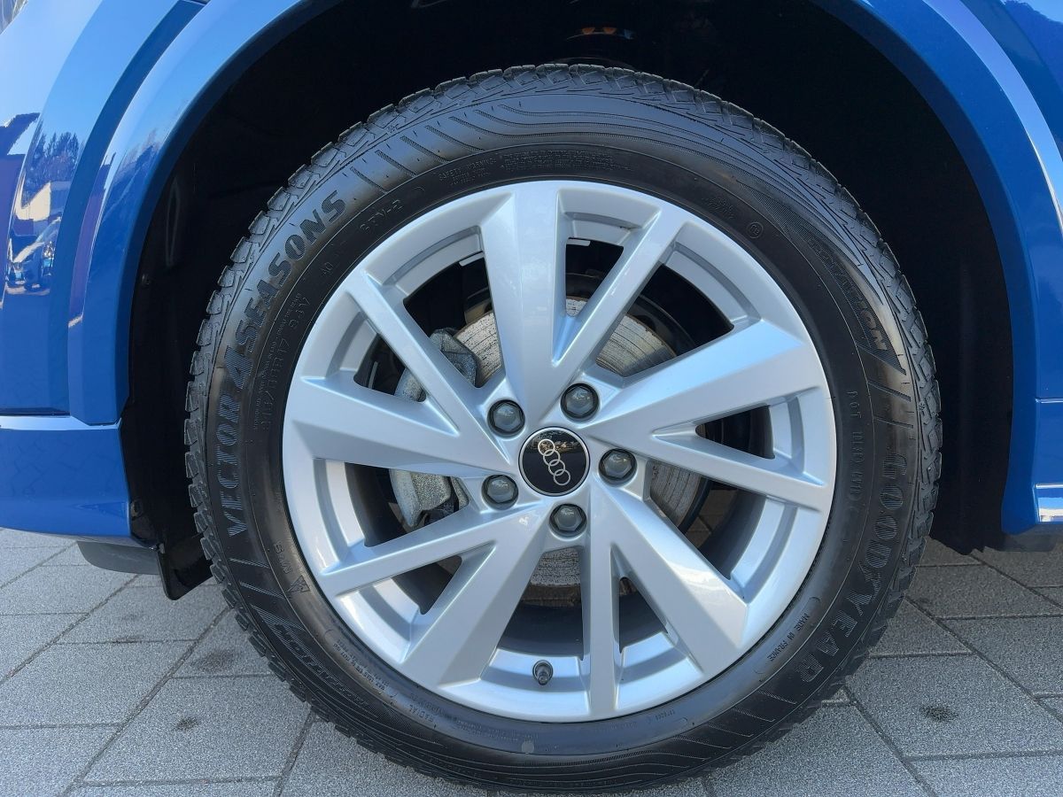 Audi Q2 35 TFSI S tronic 2xS line Matrix Kamera Sound foto 13