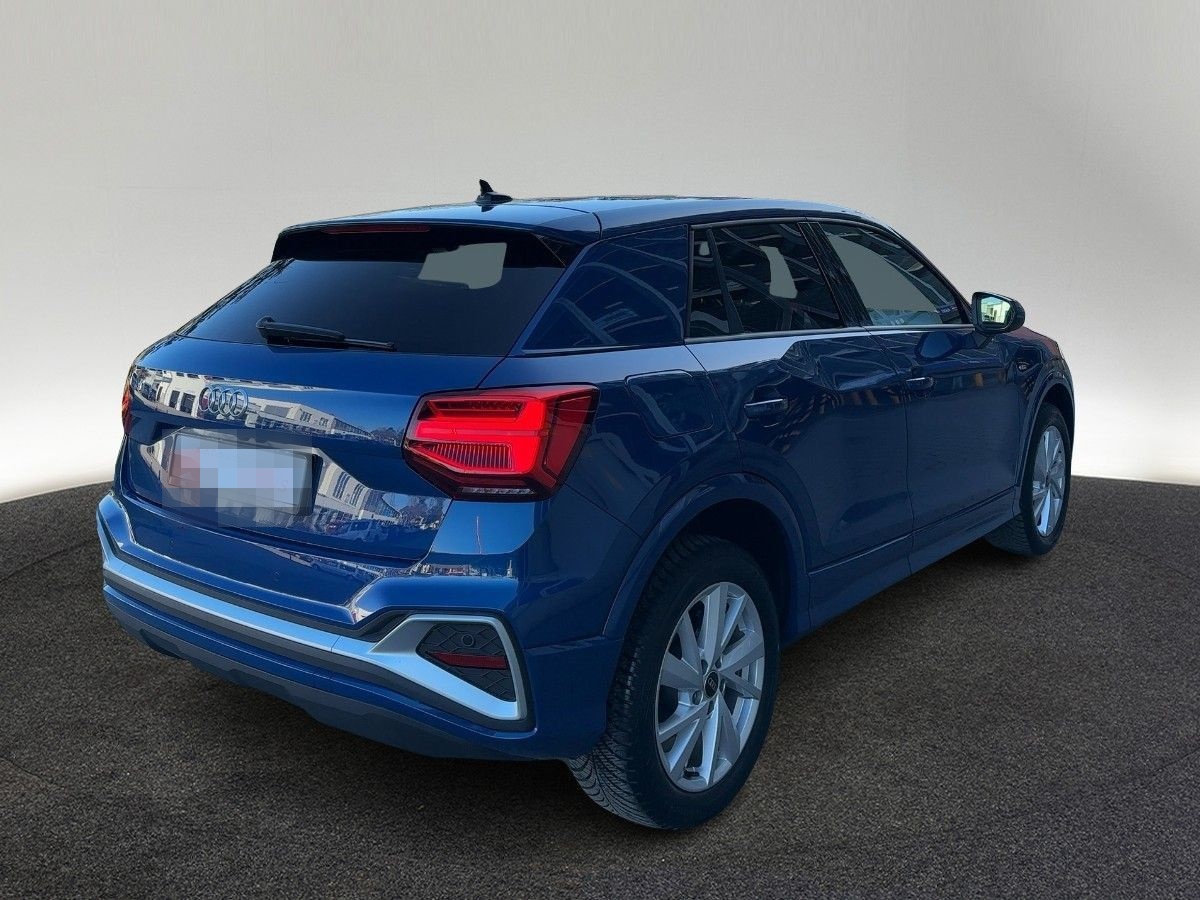 Audi Q2 35 TFSI S tronic 2xS line Matrix Kamera Sound foto 5