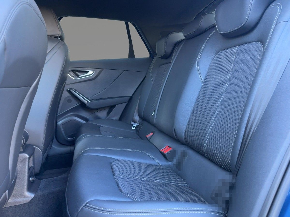 Audi Q2 35 TFSI S tronic 2xS line Matrix Kamera Sound foto 9