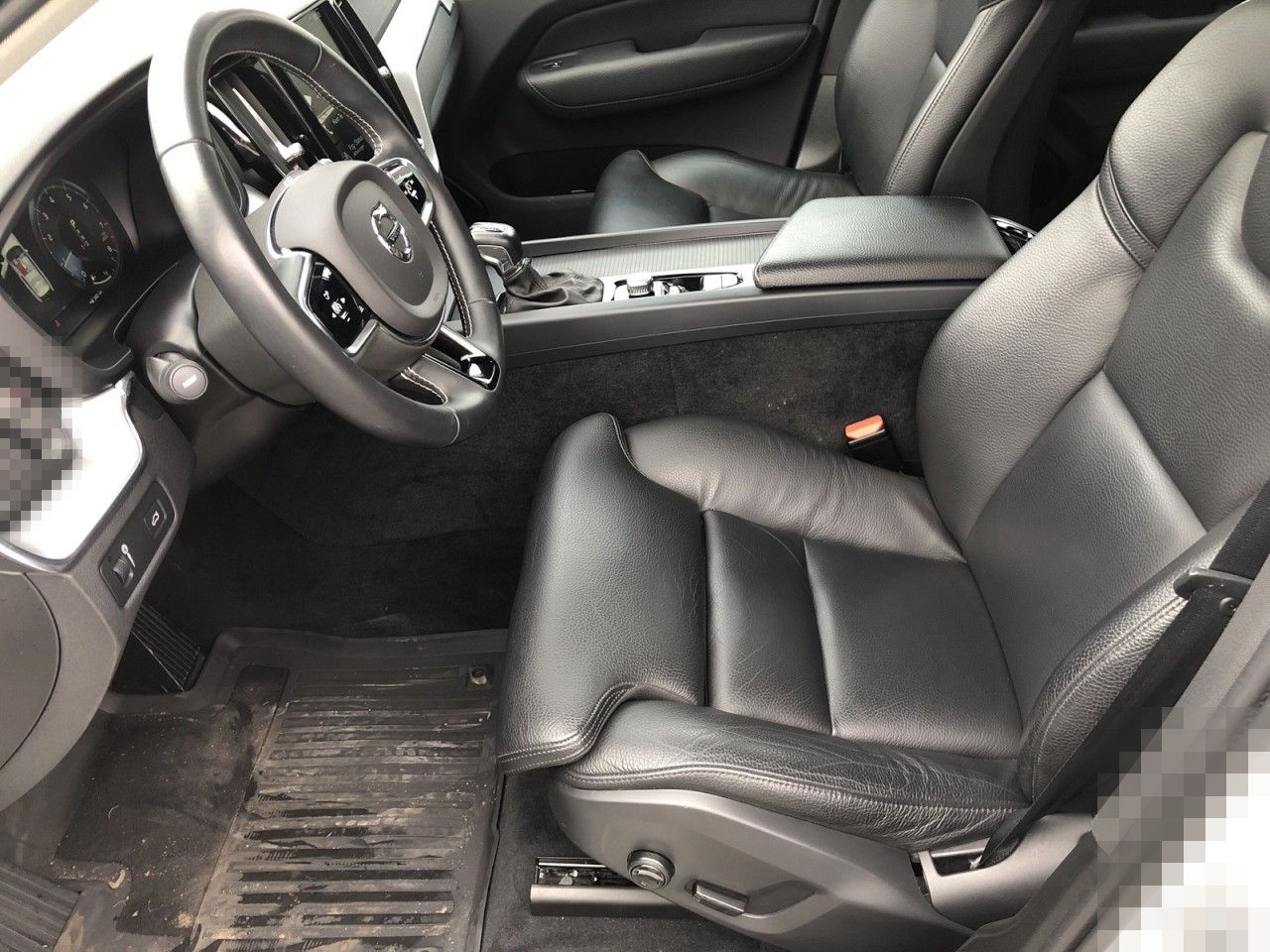 Volvo XC60 T4 2WD Momentum Pro (EURO 6d-TEMP) Klima foto 9