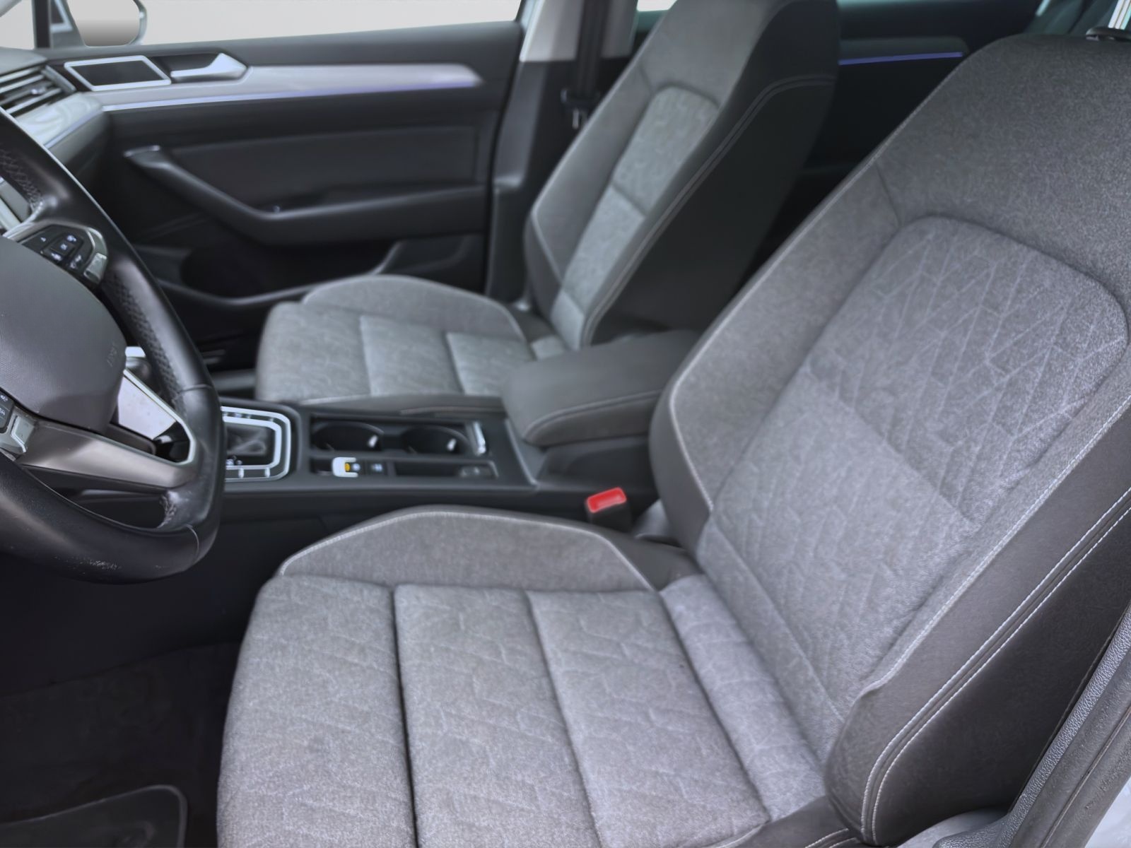 Volkswagen Passat Variant 2.0 TDI DSG BUSINESS NAVI KAMERA foto 9