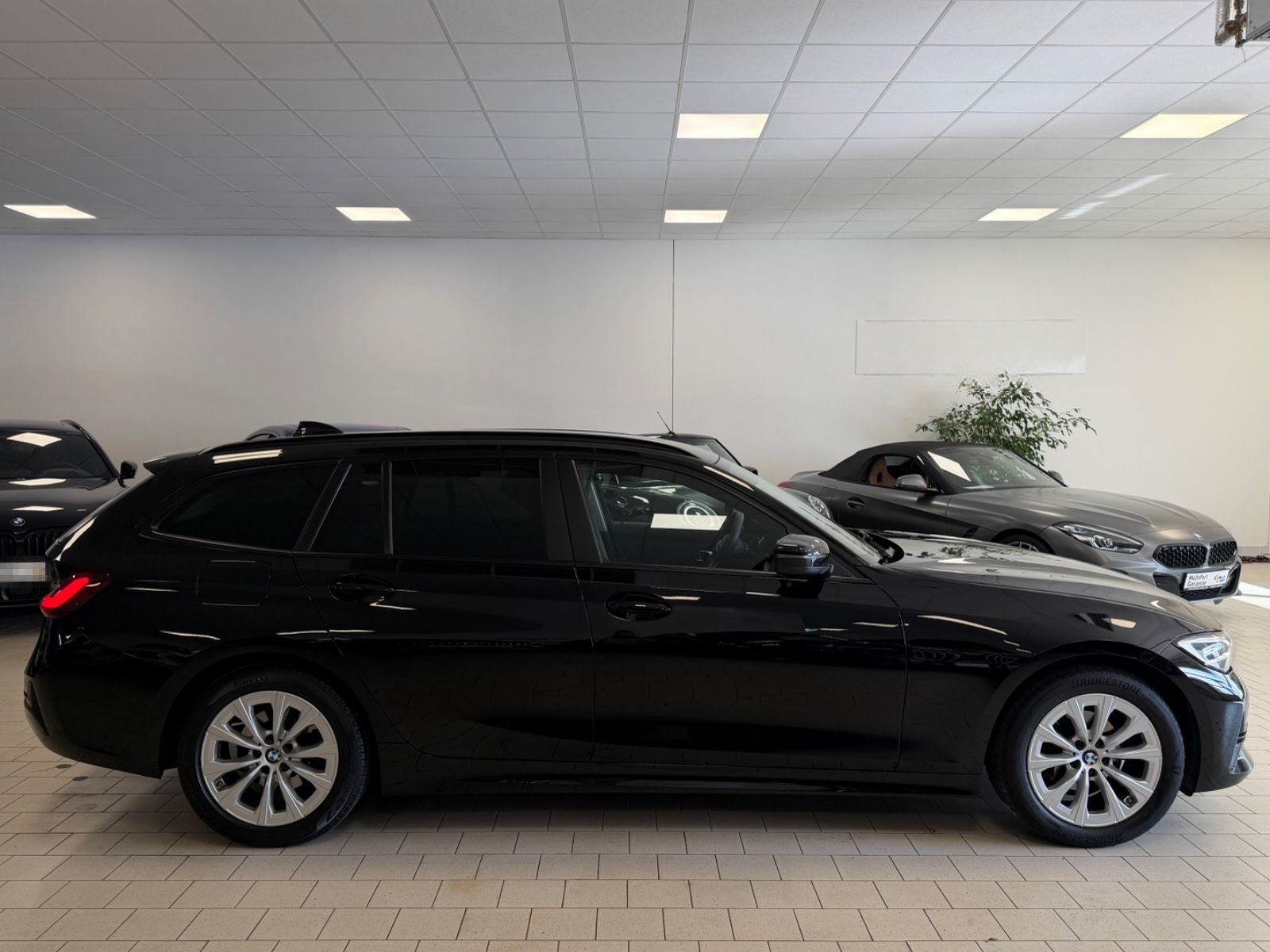 BMW 318d/Aut/LCPProf/SportStz/StandHz/KomfZg/Advan foto 11