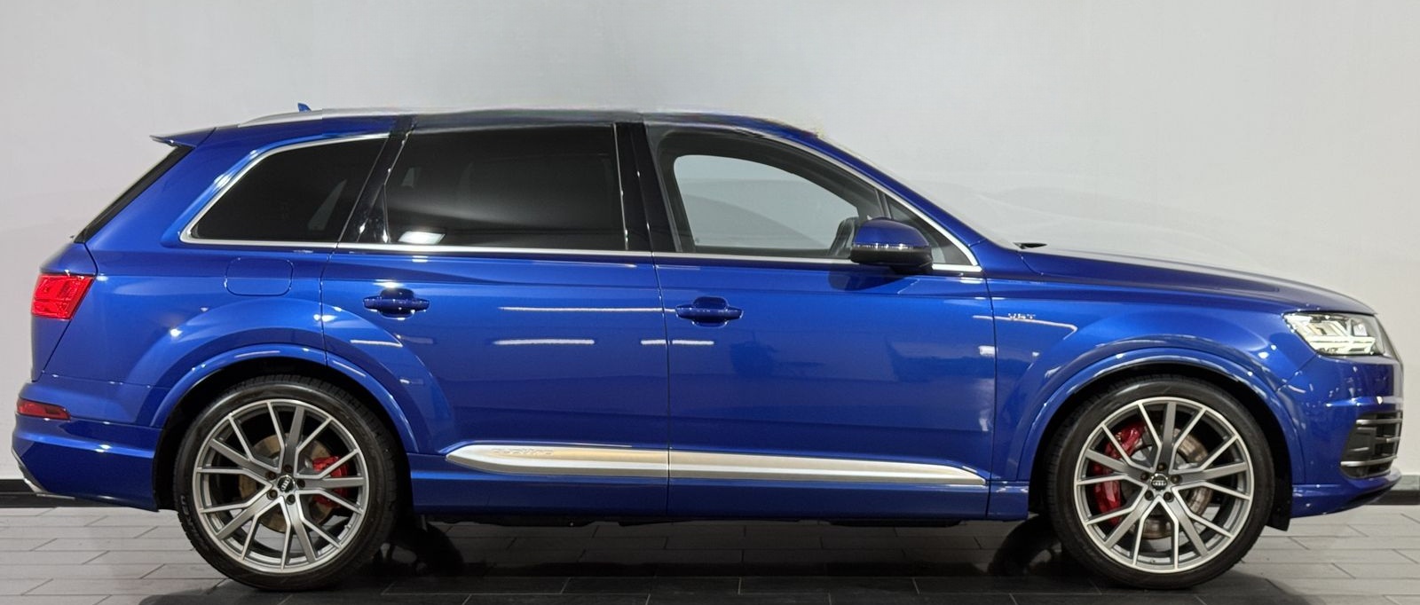 Audi SQ7 4.0 TDI quat.*7-Sitzer*Matrix*Pano*BOSE*AHK* foto 4