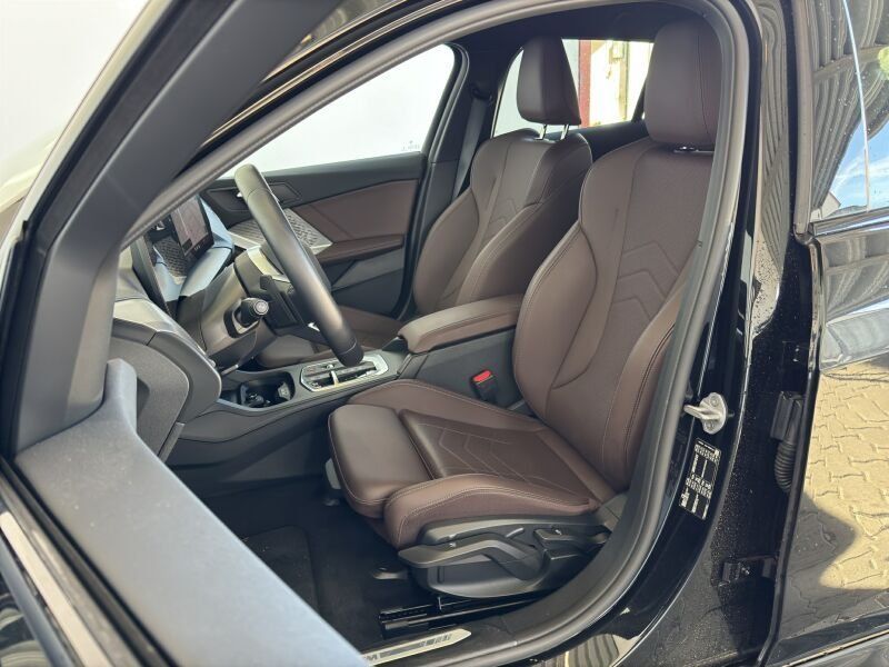 BMW 118d M Sport Navi.LED.KomfZg.RüKam.DriveAssist foto 8