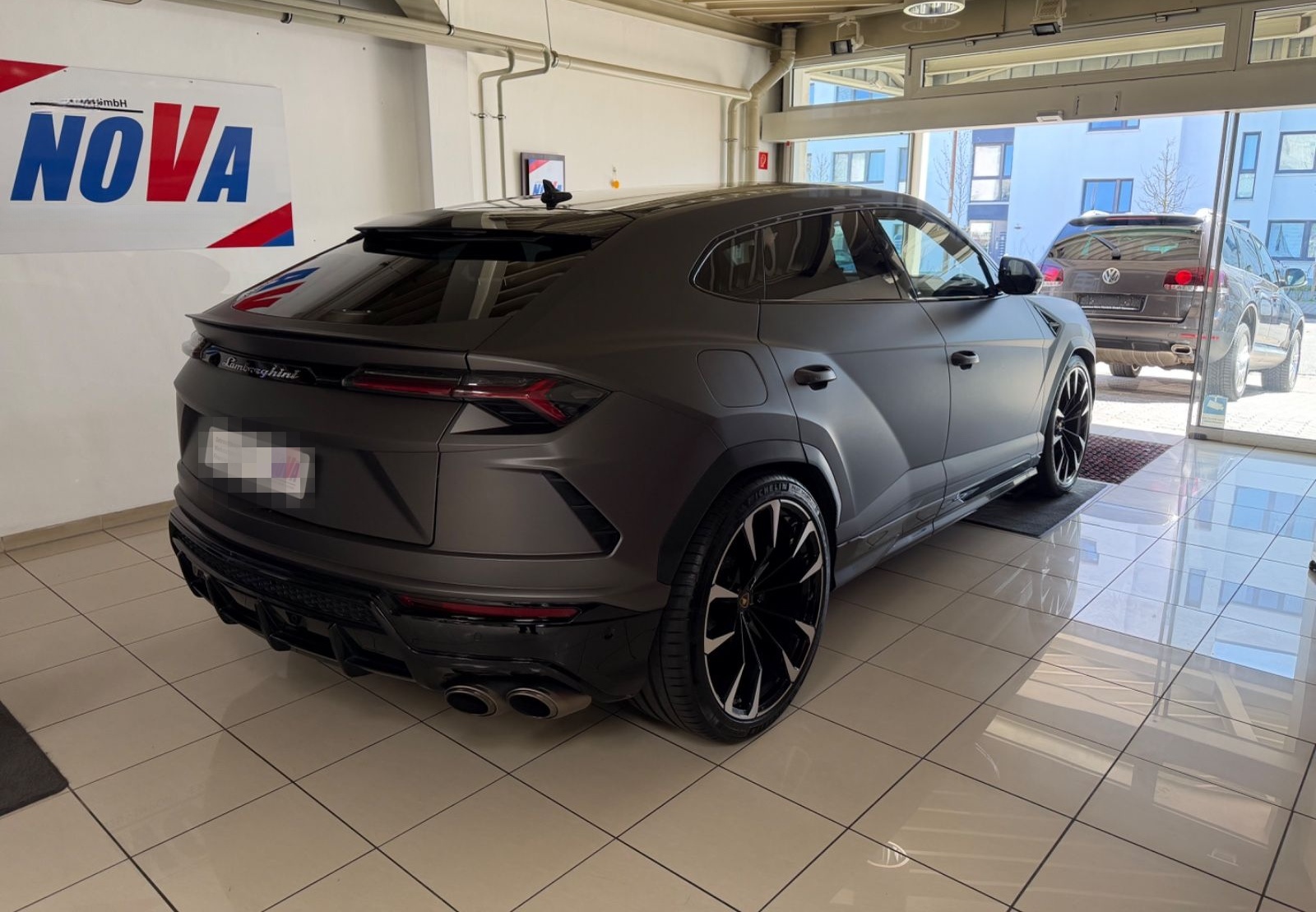 Lamborghini Urus 4.0 V8*AKRAPOVIC*FOND-TV*ADAS*SOFT*GARANTIE foto 2