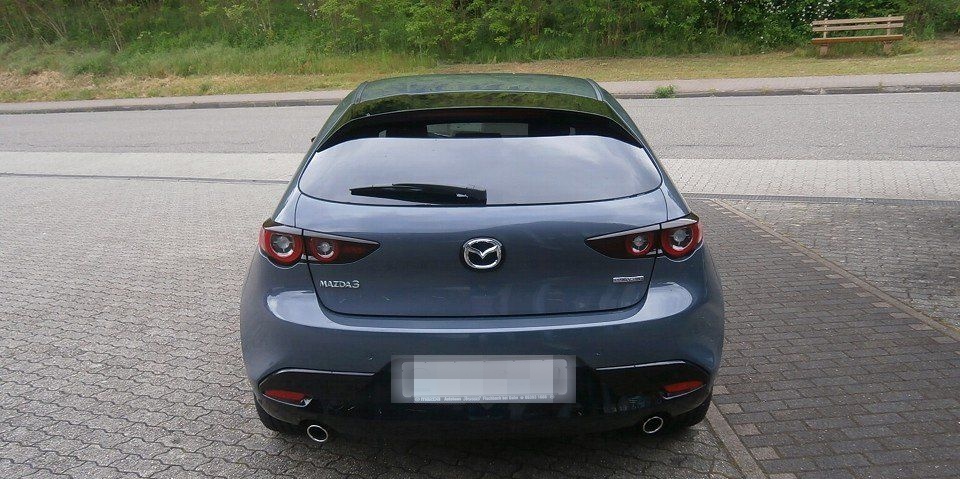 Mazda 3 2.5L e-SKYACTIV G 140PS 6MT FWD HOMURA foto 5