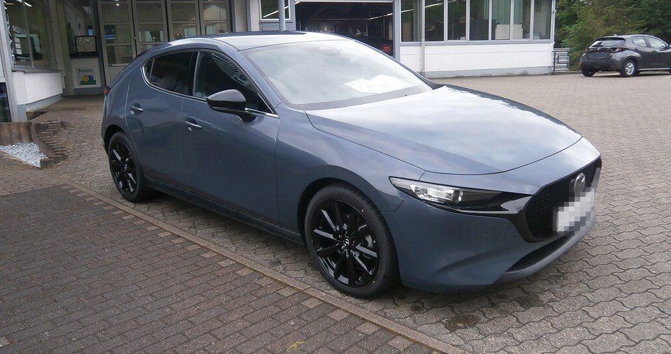 Mazda 3 2.5L e-SKYACTIV G 140PS 6MT FWD HOMURA foto 7