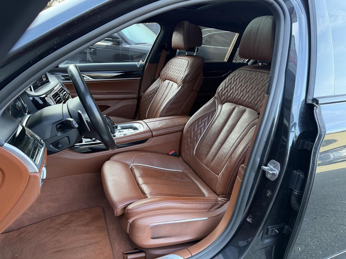 BMW 750 7-serie 750i xDrive High Executive M-Sport | foto 14