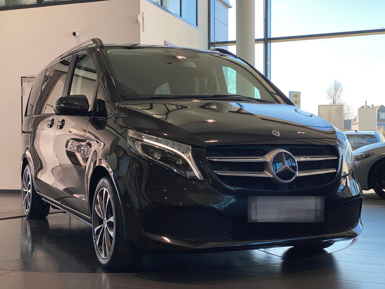 Mercedes-Benz V 220d kompakt Edition MBUX Sthz ILS DTR AHK foto 4