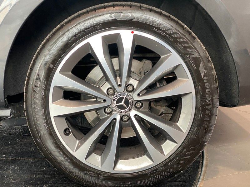 Mercedes-Benz V 220d kompakt Edition MBUX Sthz ILS DTR AHK foto 8