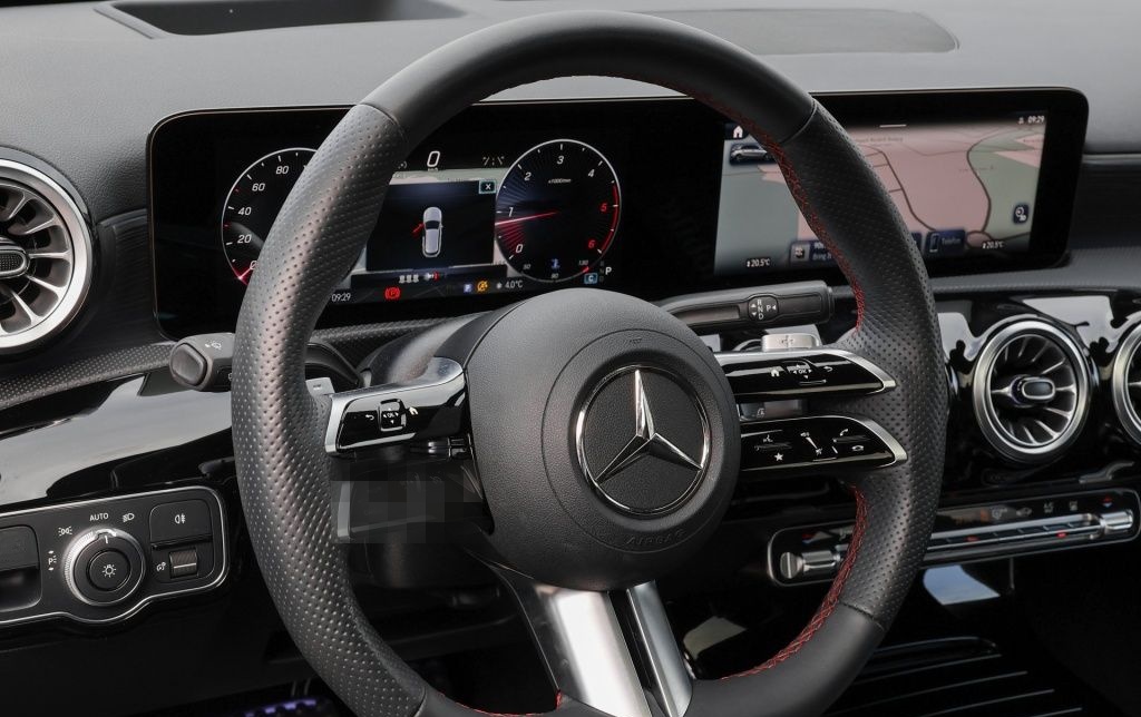 Mercedes-Benz A 220 d AMG-Sport/Pano/HUD/StdHzg/Burm/MLB/360° foto 15