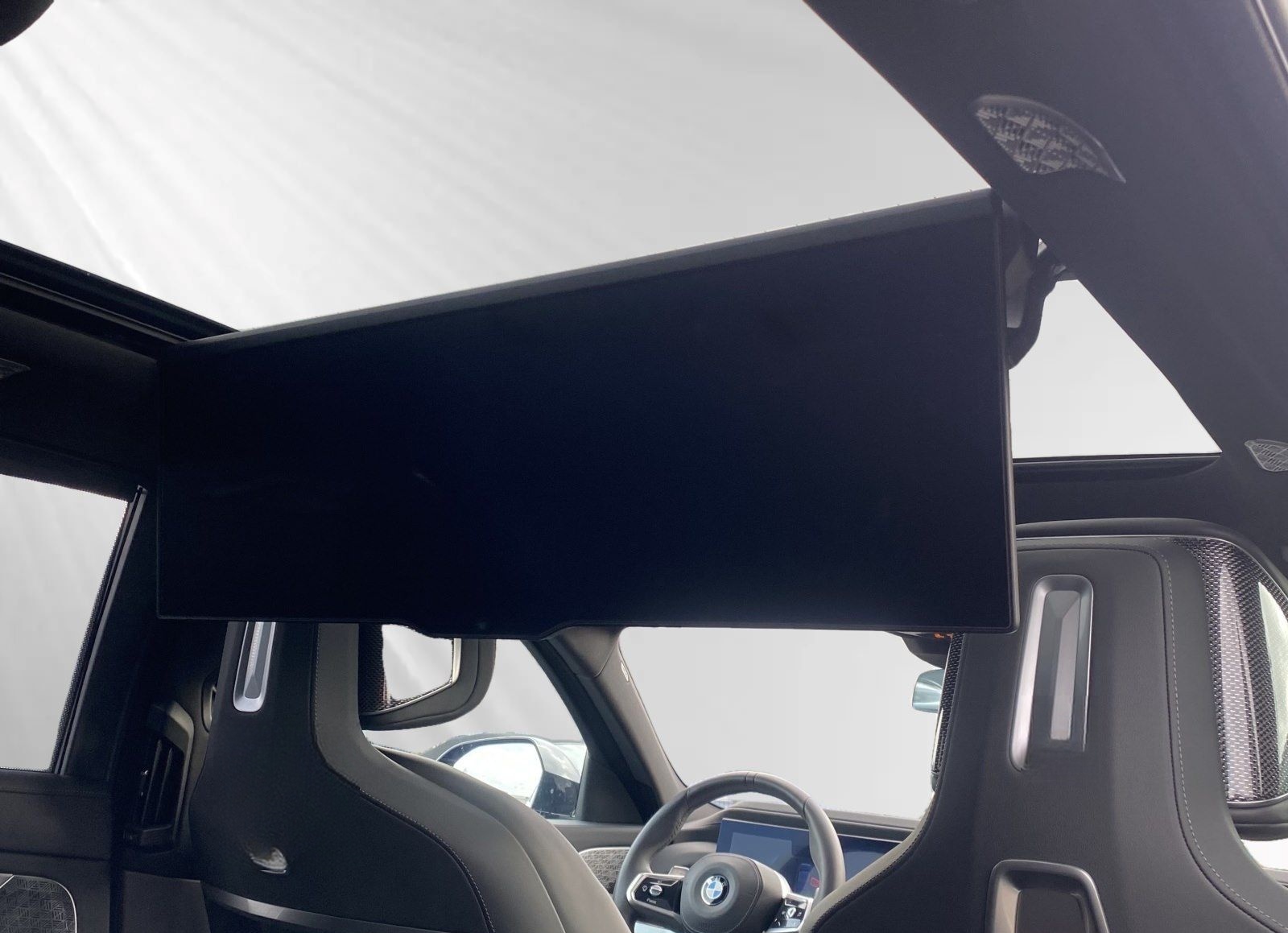 BMW 740d xDrive TV-Fond-Entertainment|B&W-Diamond foto 17