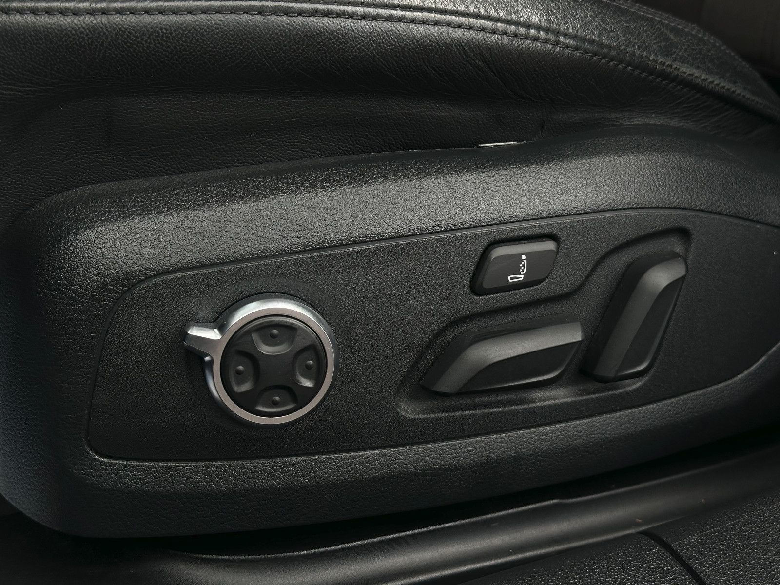 Audi A4 1.4 S-tronic/SHZ/KLIMA/2.HAND/TÜV NEU foto 12