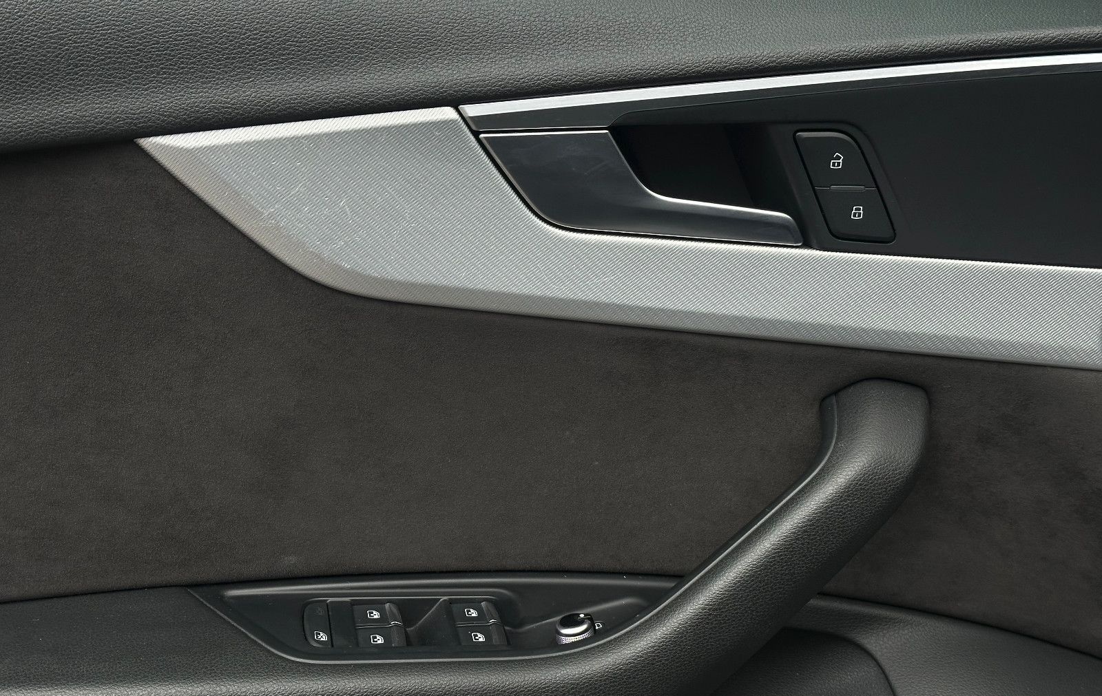 Audi A4 1.4 S-tronic/SHZ/KLIMA/2.HAND/TÜV NEU foto 18