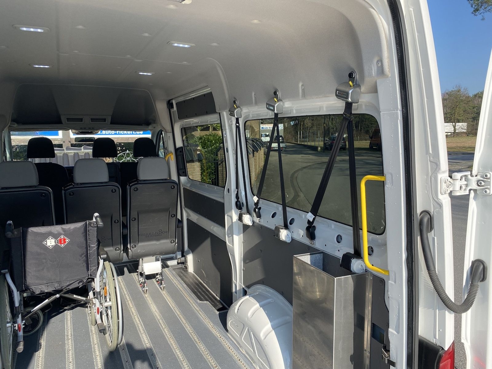 Volkswagen Crafter 35 MR Hochdach, Systemboden, Rollstuhlpl foto 4