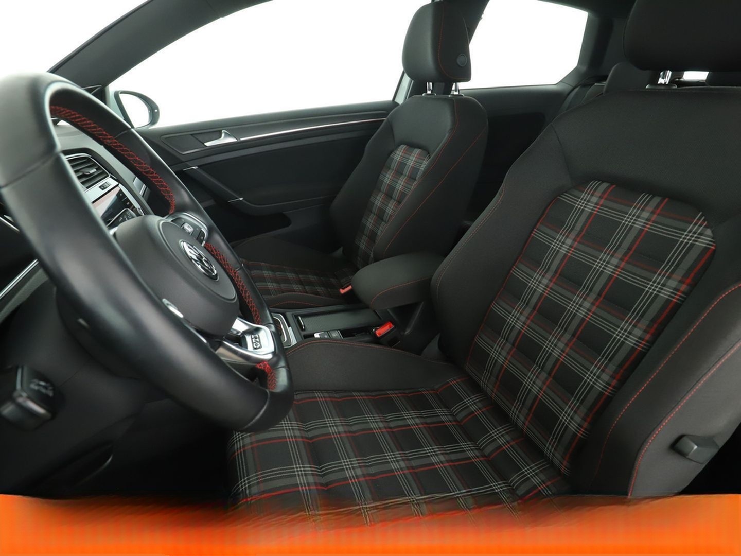 Volkswagen Golf VII 2.0 TSI GTI Performance BM Aut.*NAVI* foto 10